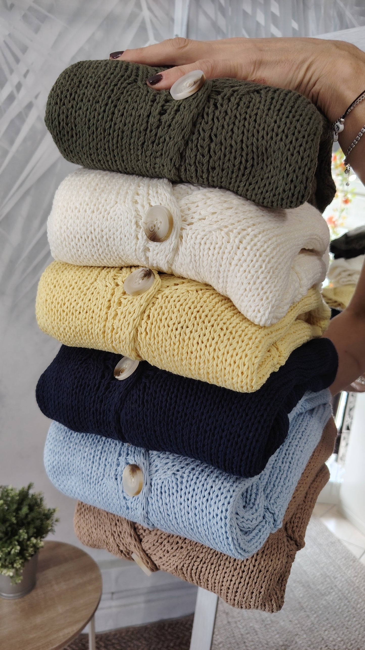 Cardigan tre bottoni