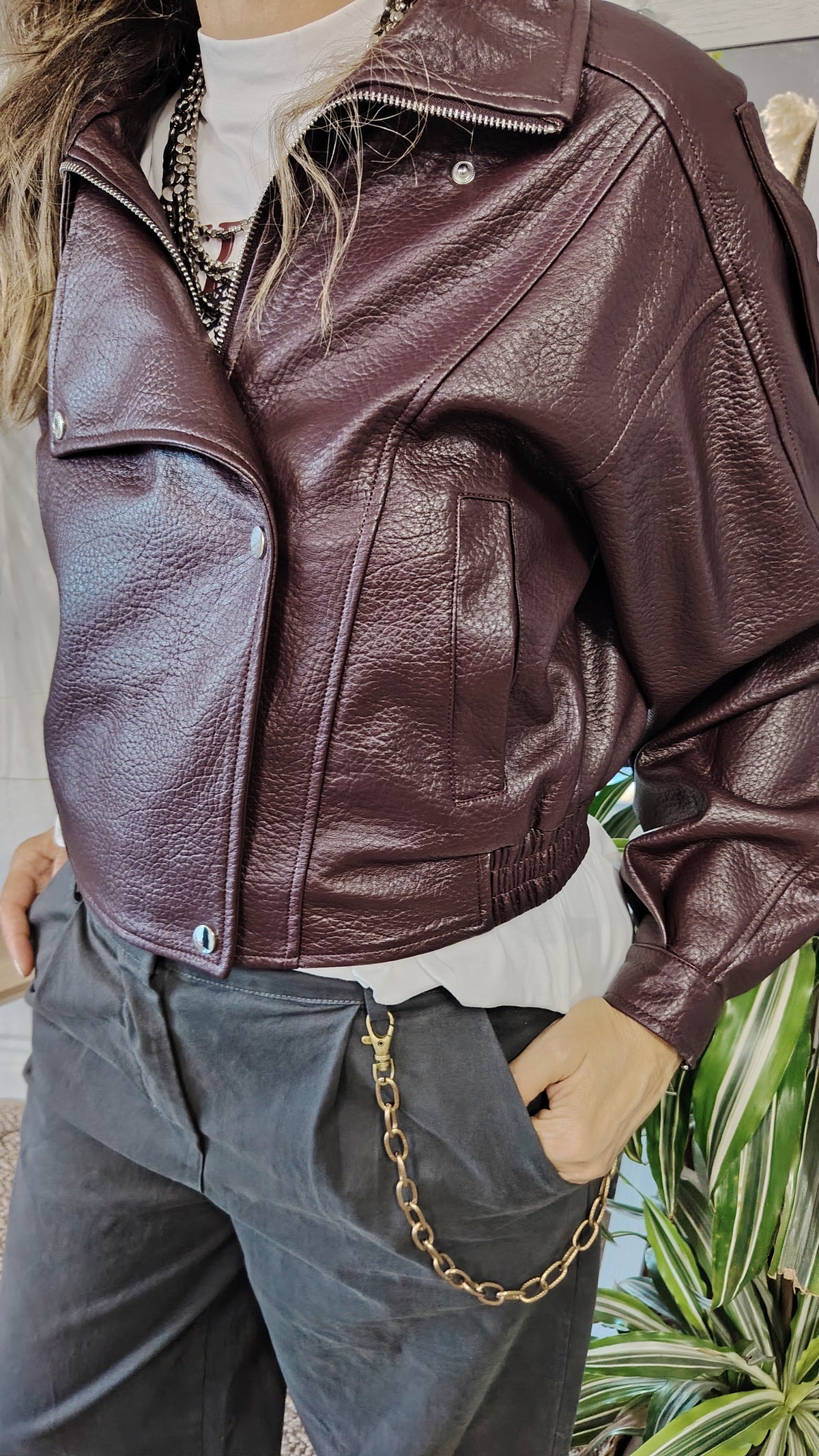 Chiodo crop