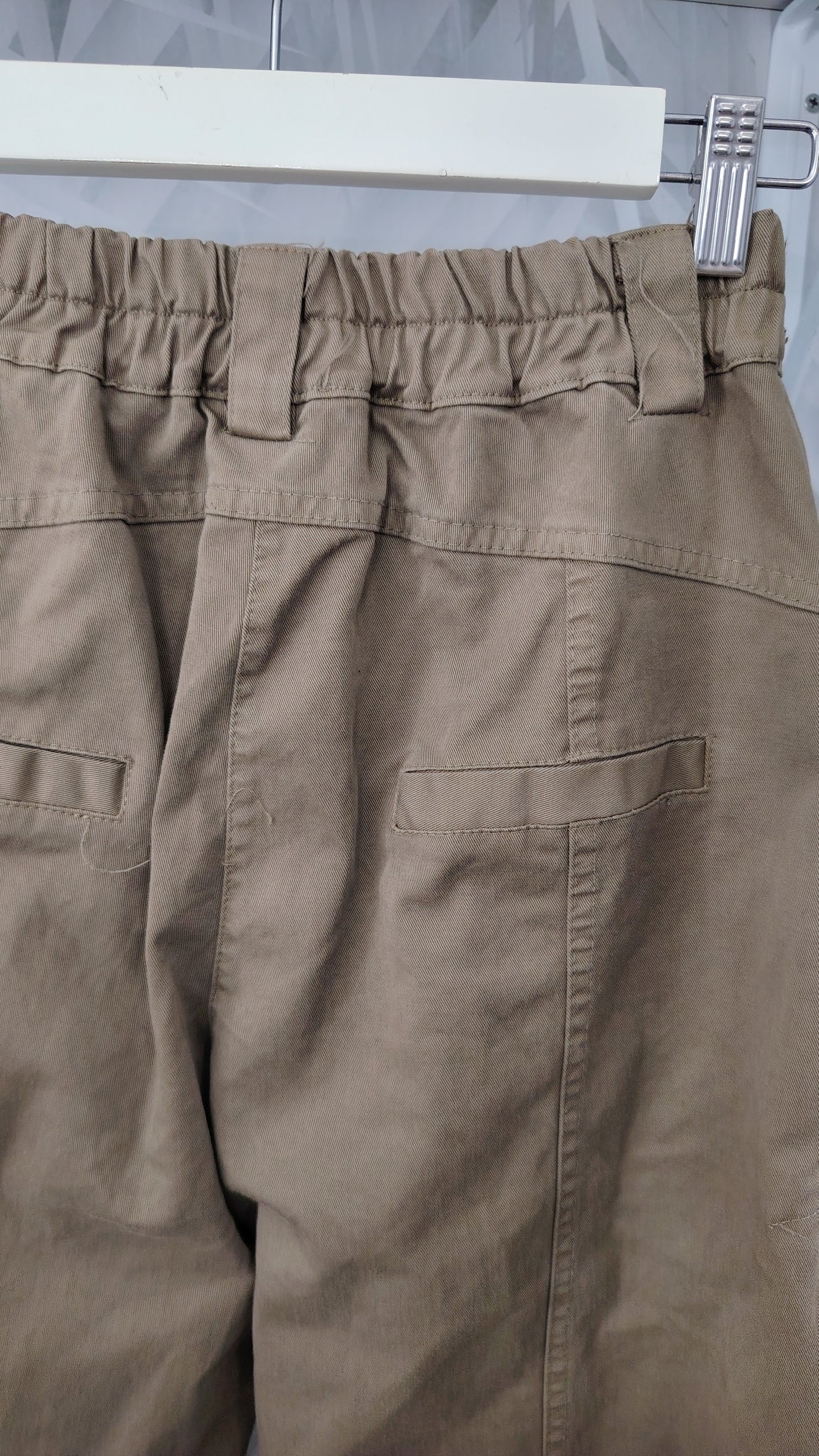 Pantalone ovetto con piega