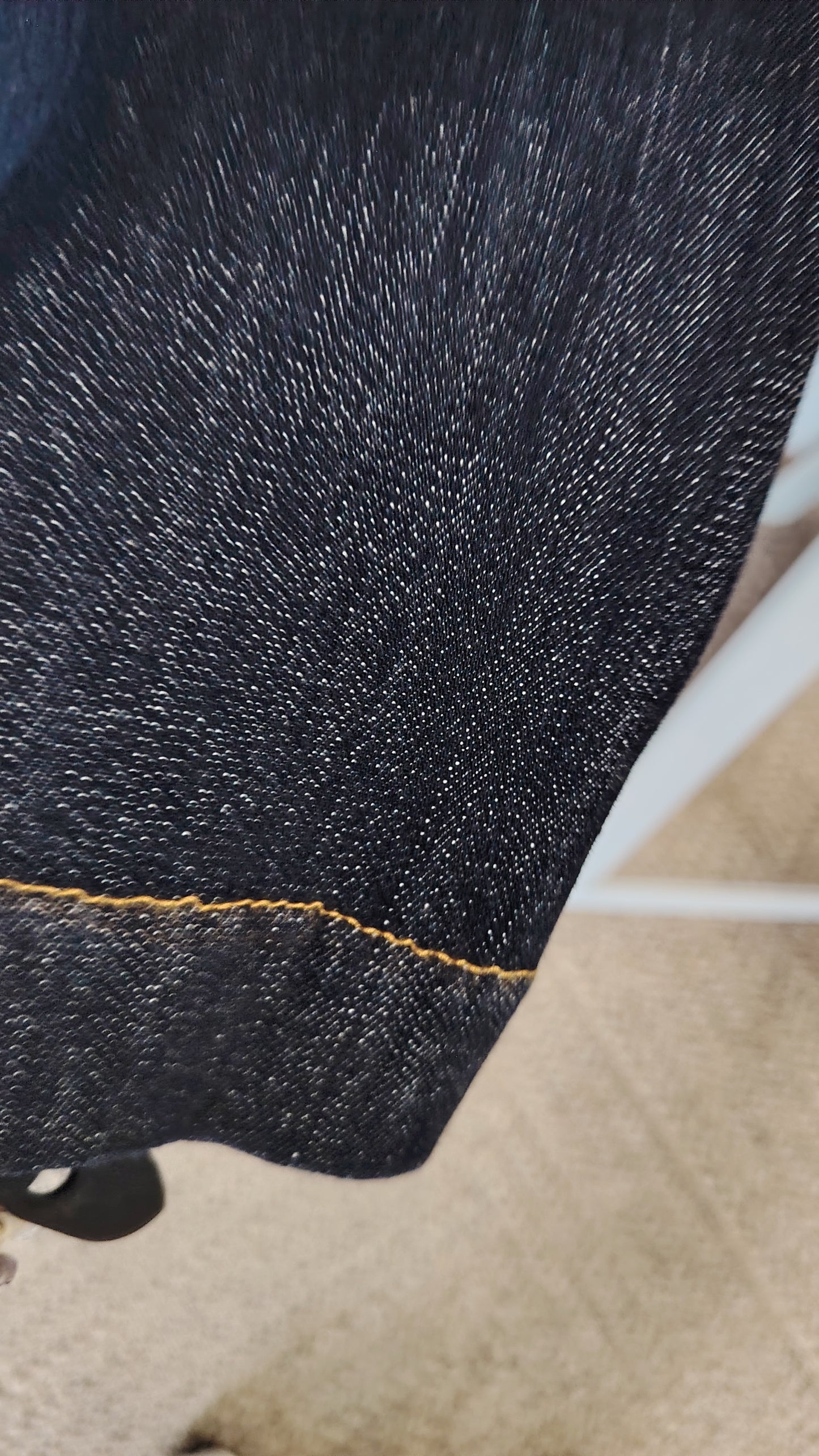 Jeans gamba dritta bottone gioiello