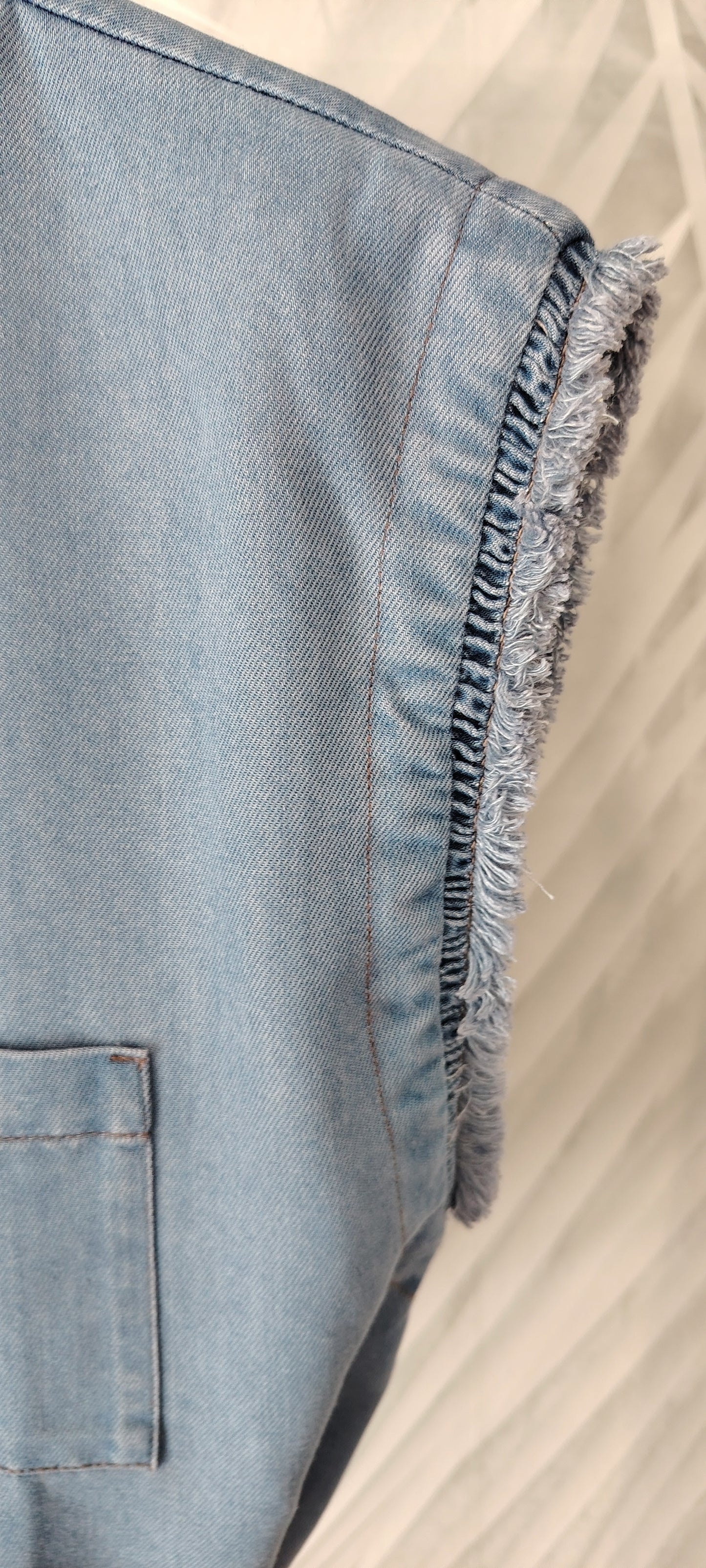 Gilet denim leggero