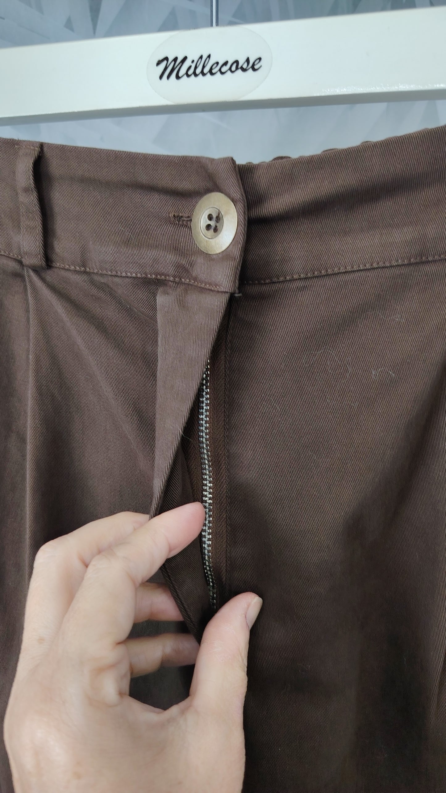 Pantalone ovetto con catena