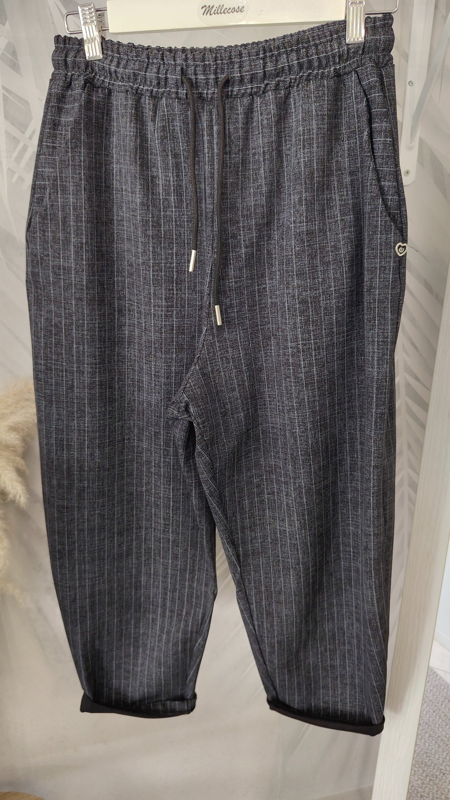 Pantaloni baloon a righe