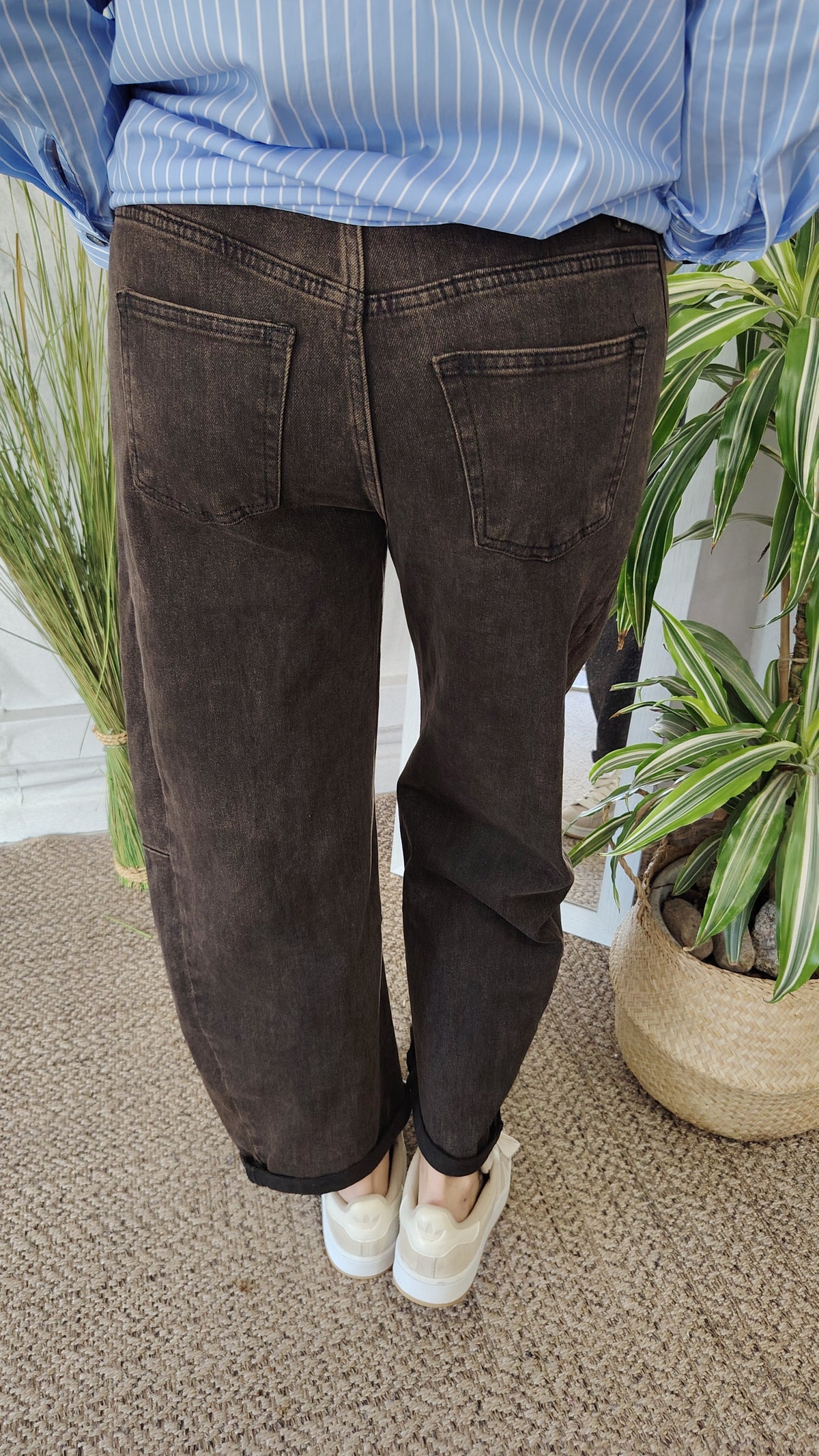Jeans barrel lavaggio moro