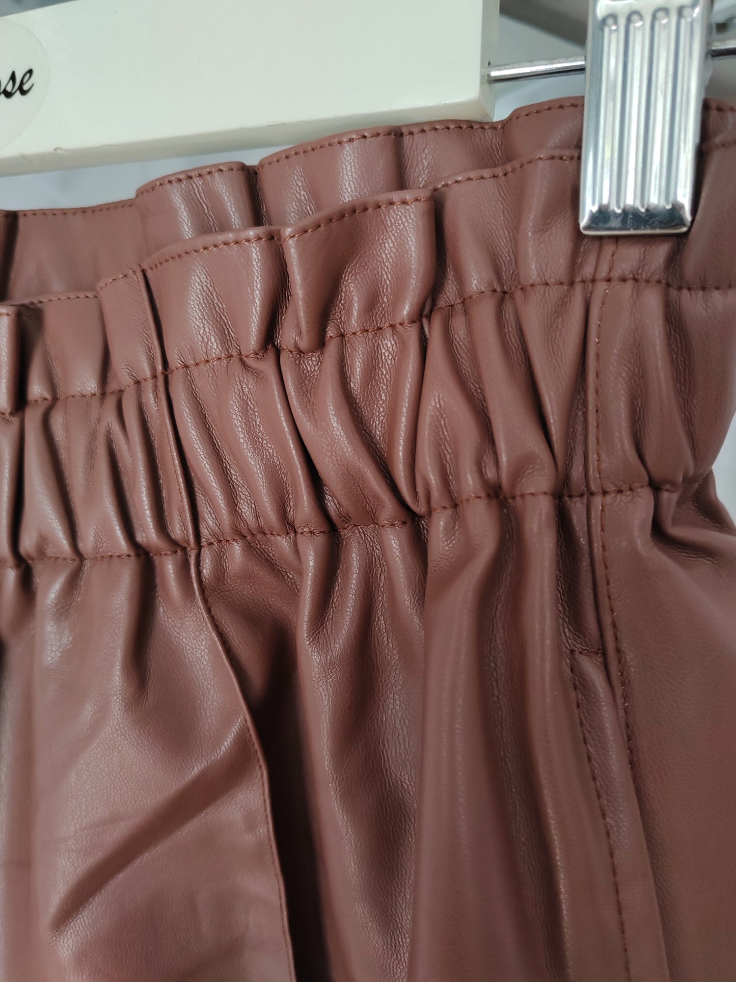 Pantaloncino ecopelle