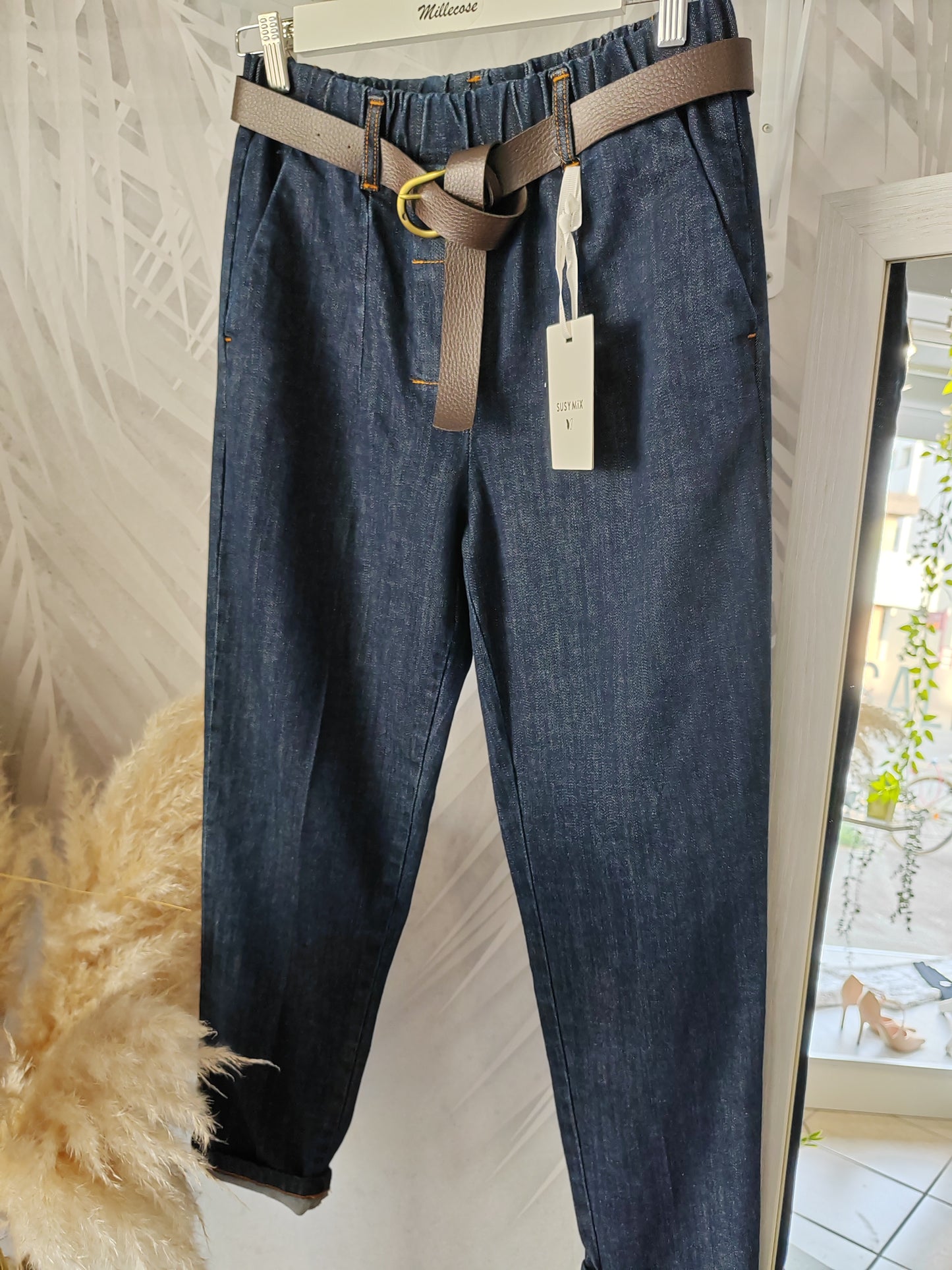 Pantalone denim elasticato