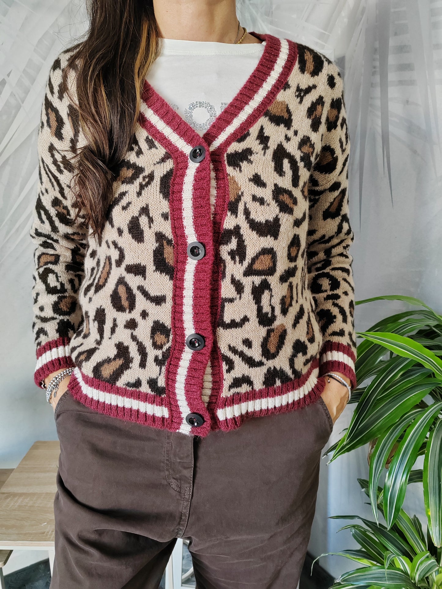 Cardigan maculato bordo a contrasto