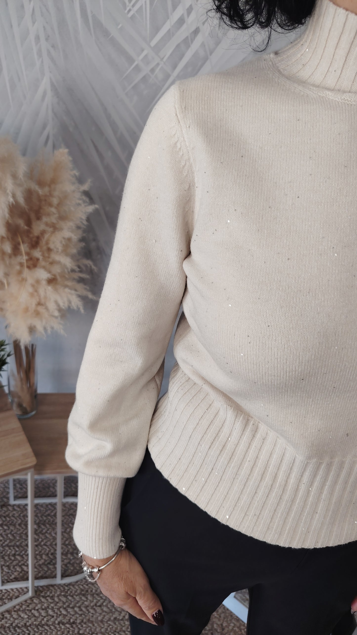 Pull micropaiette lupetto