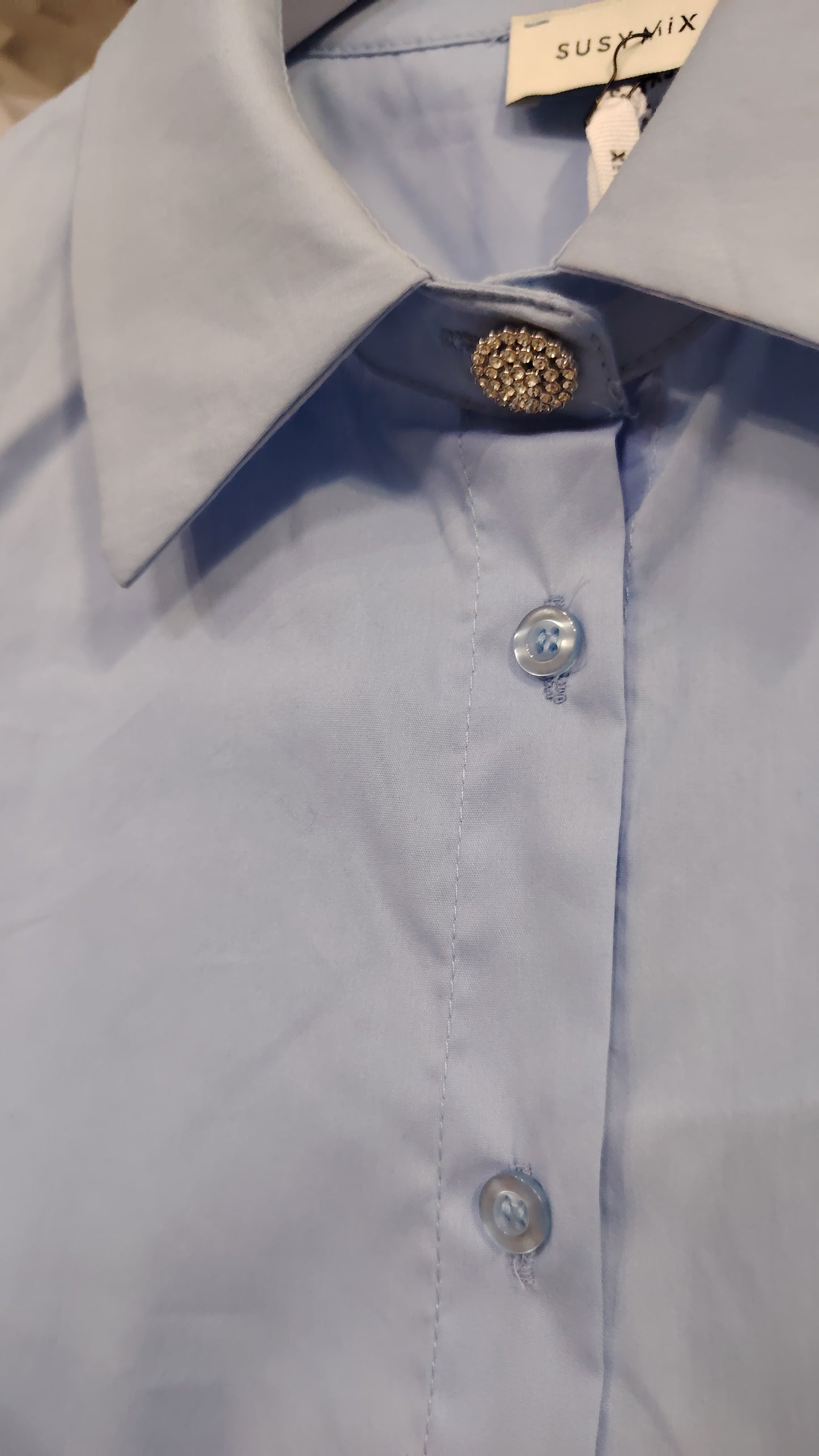 Camicia bottone gioiello