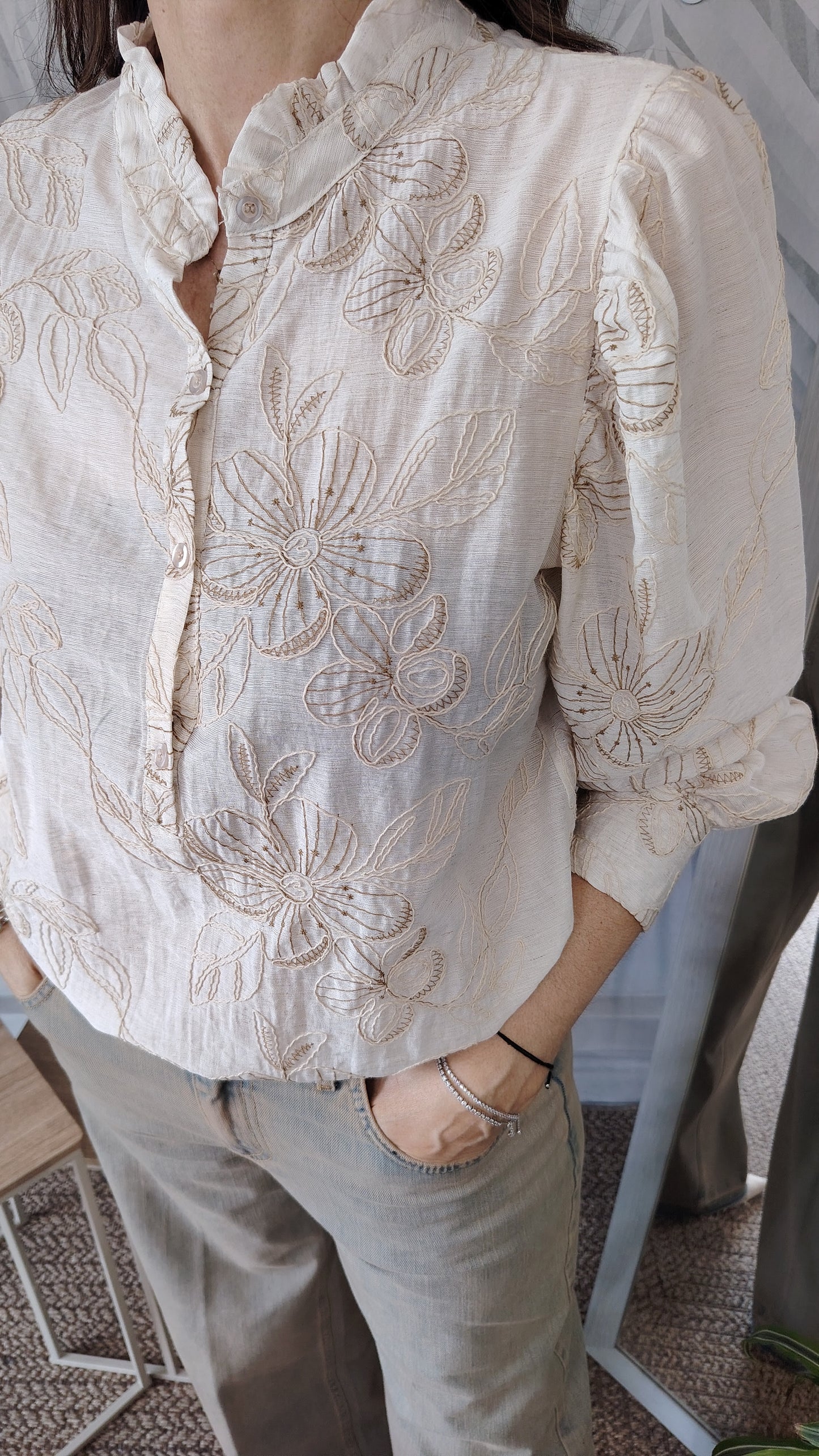 Camicia coreana ricami