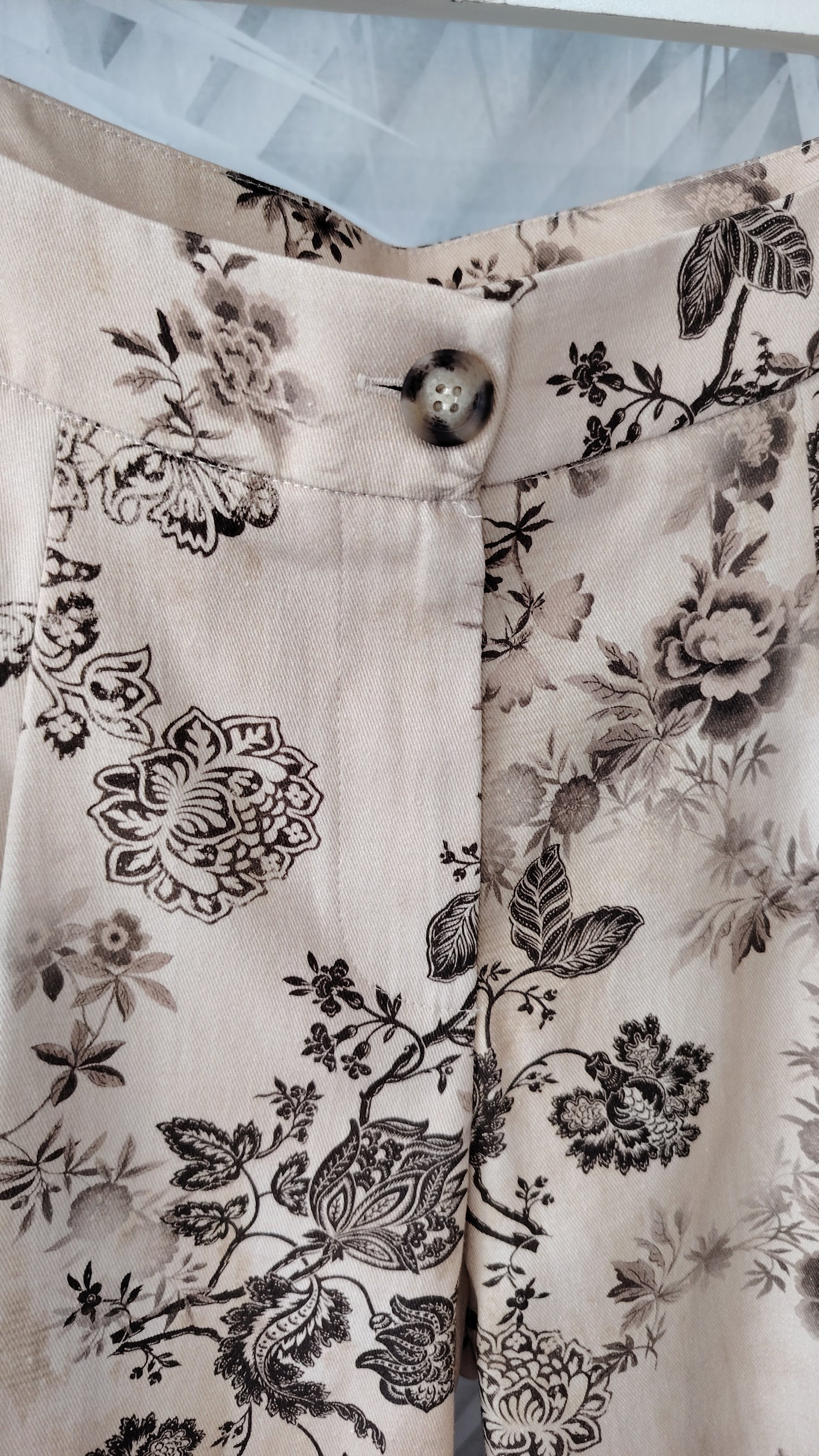 Pantalone fantasia floreale