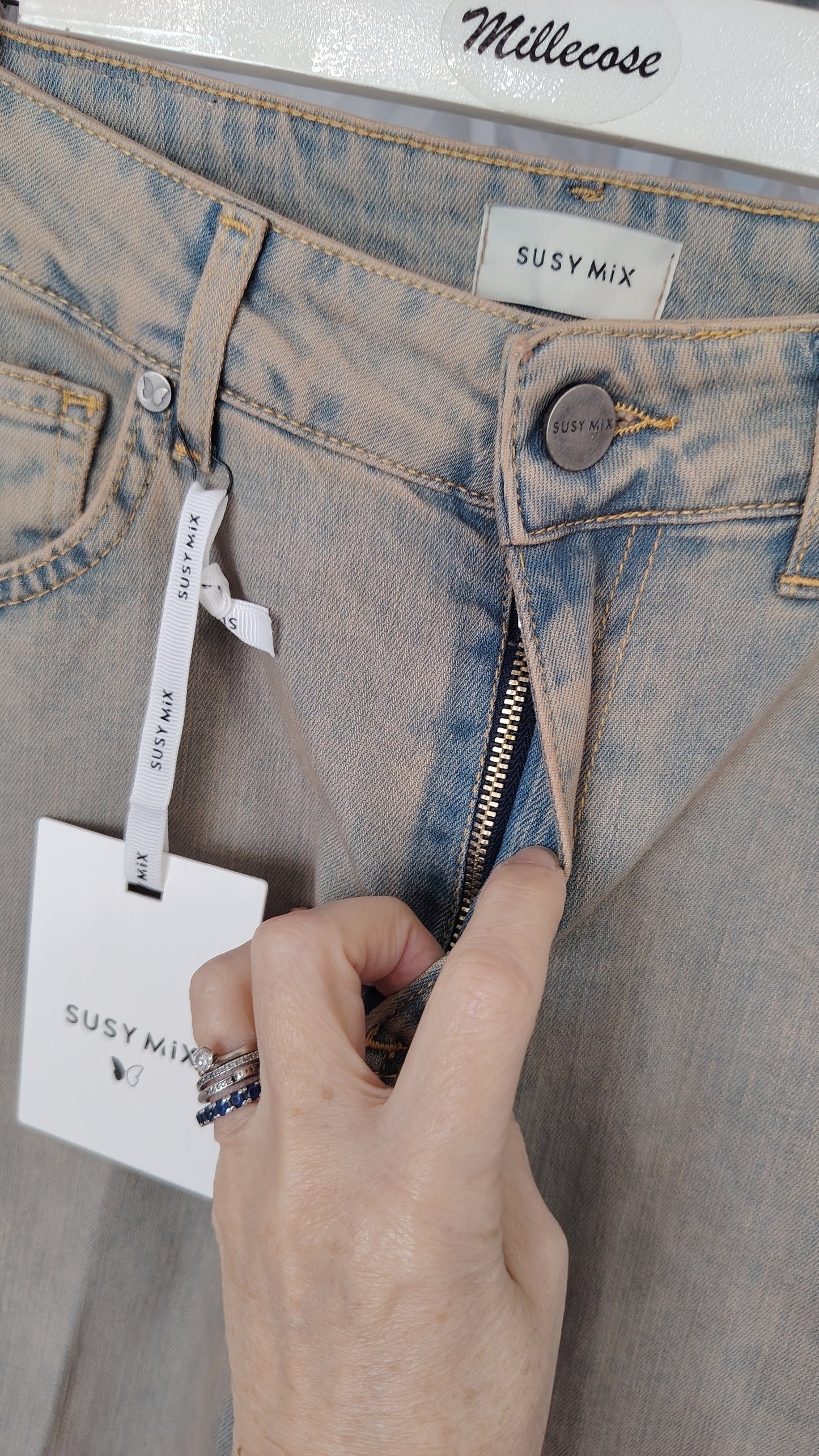 Jeans Elisa sovratinto