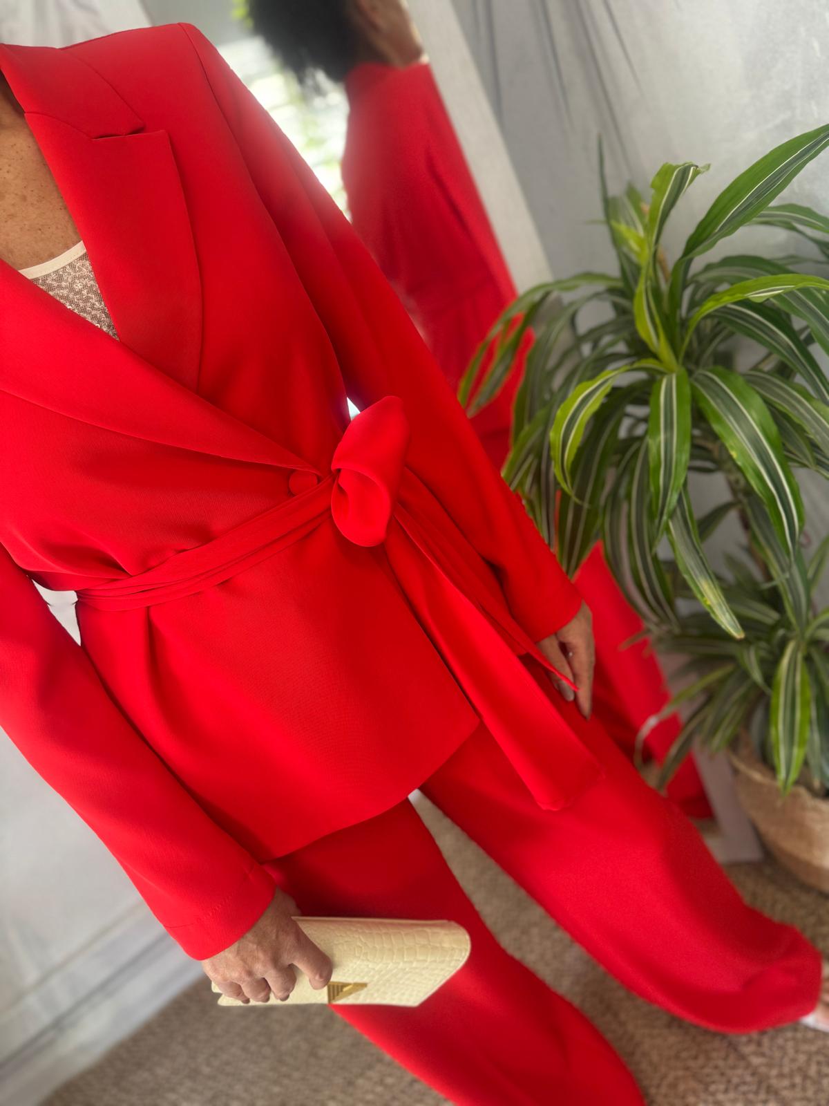 Completo rosso