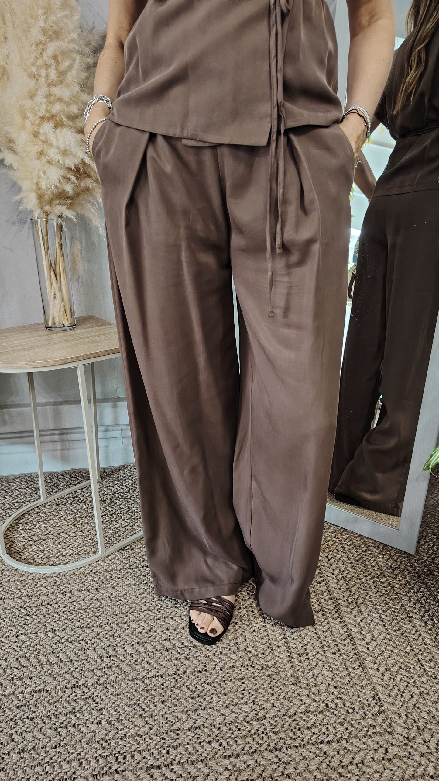 Completo palazzo e blusa incrociata