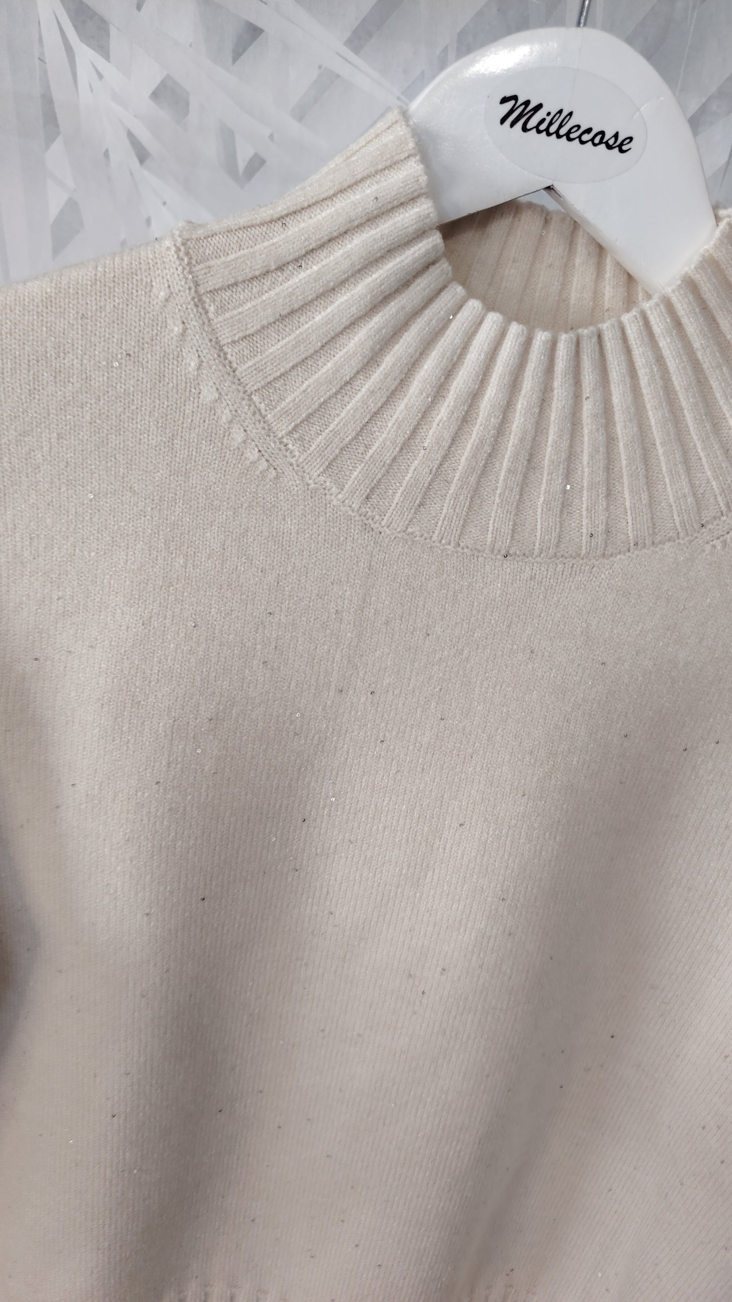 Pull micropaiette lupetto