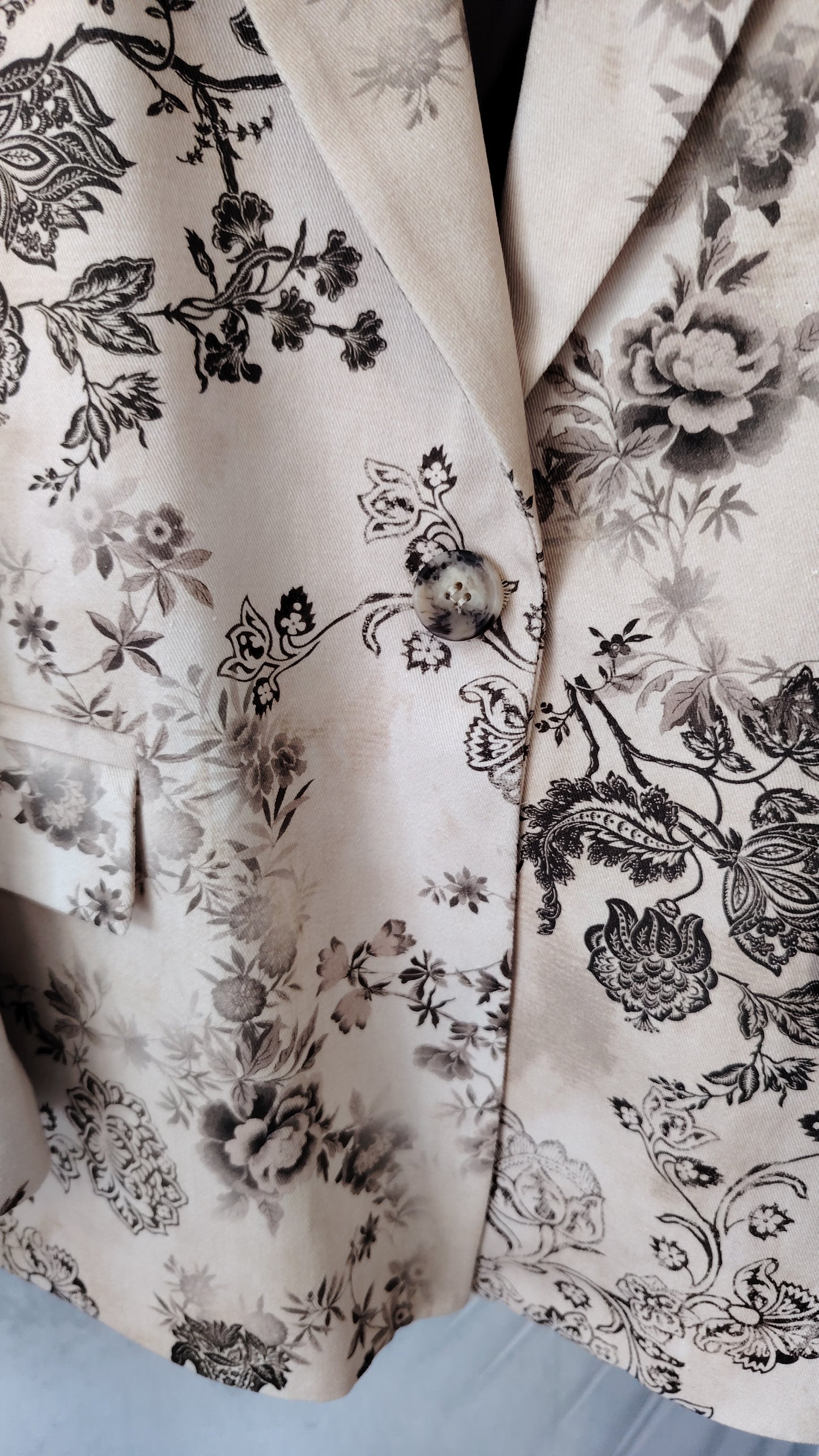 Giacca fantasia floreale