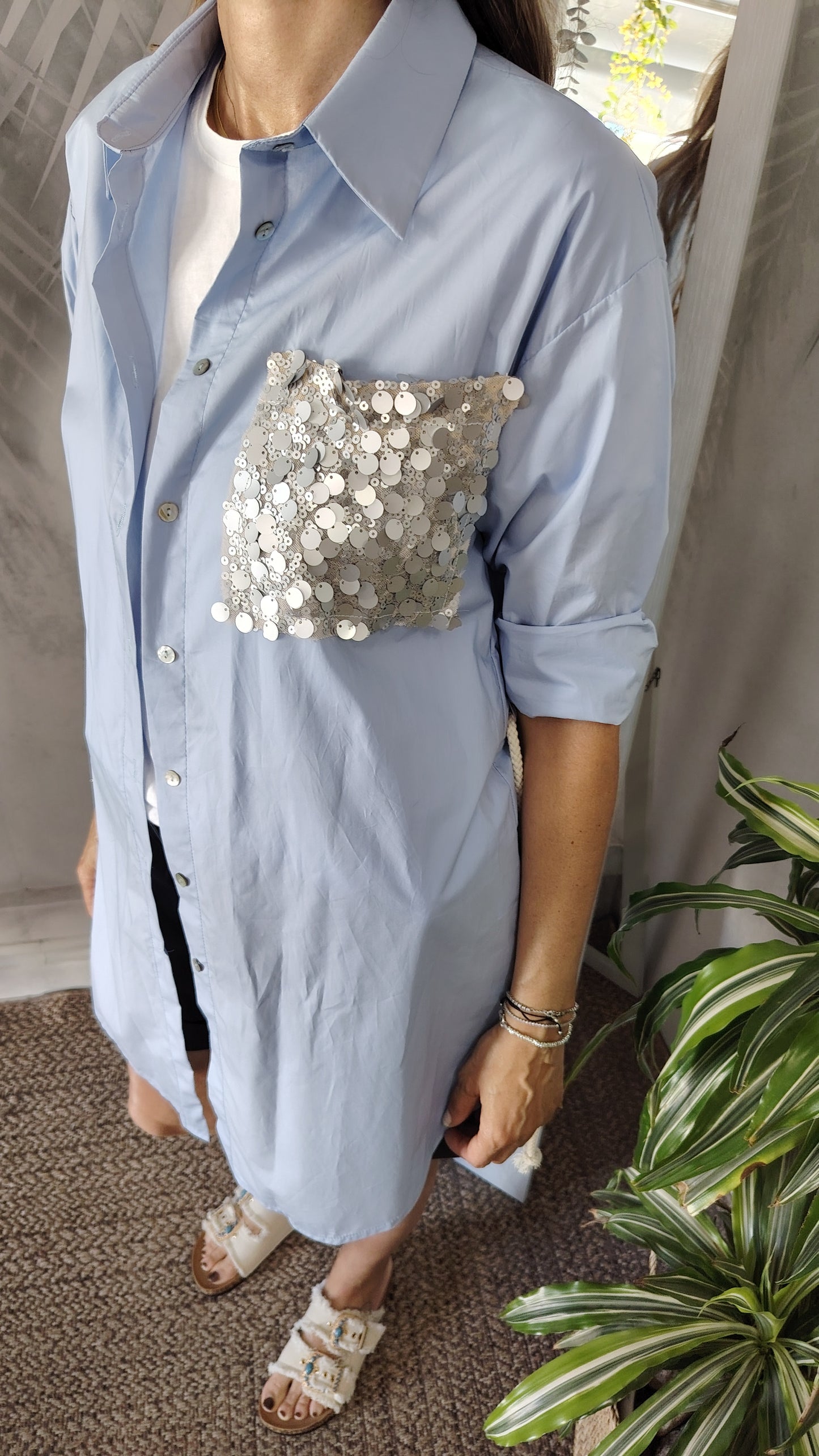 Maxi camicia con tasca paillettes