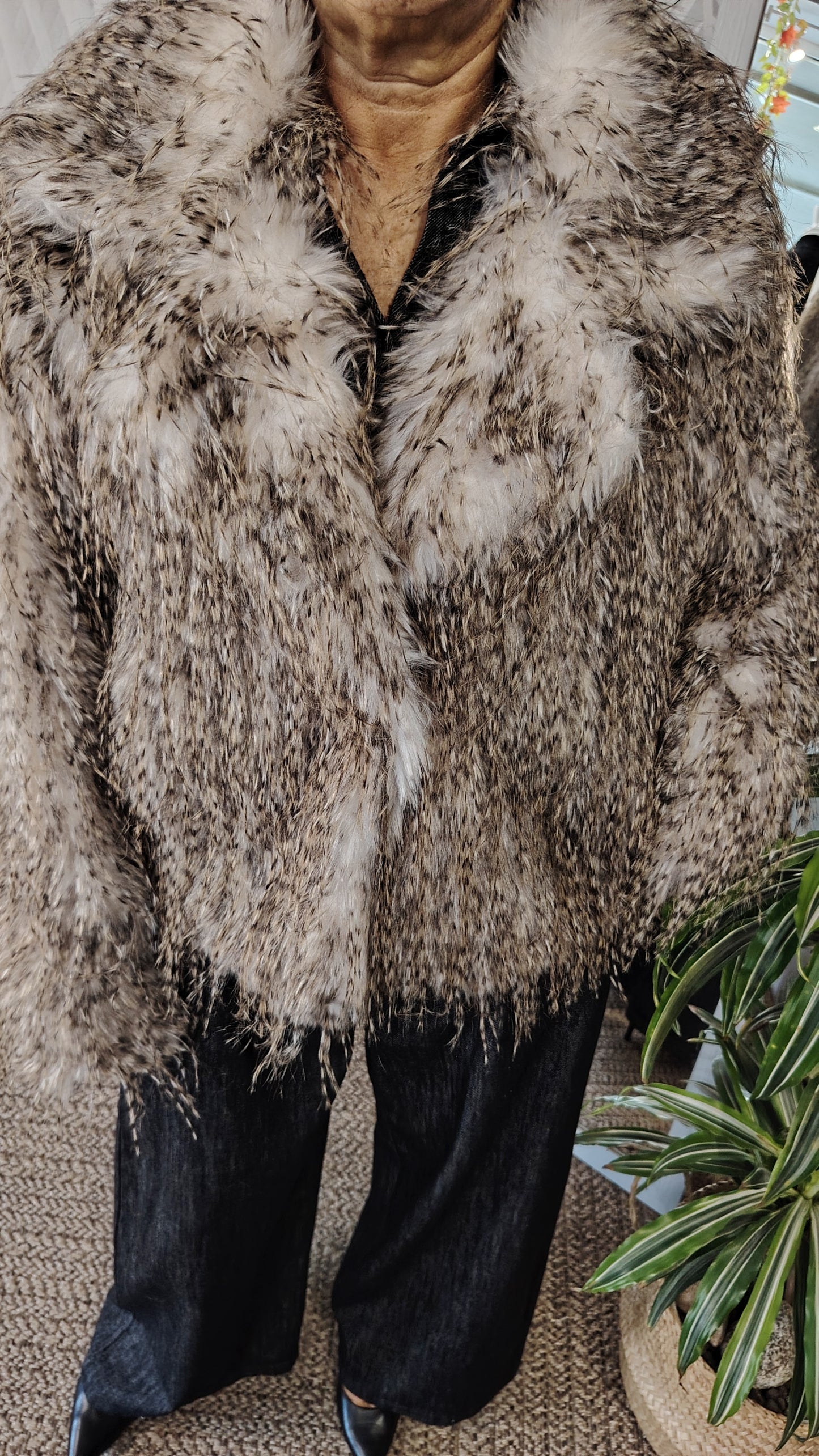 Pelliccia ecologica ciuffetti