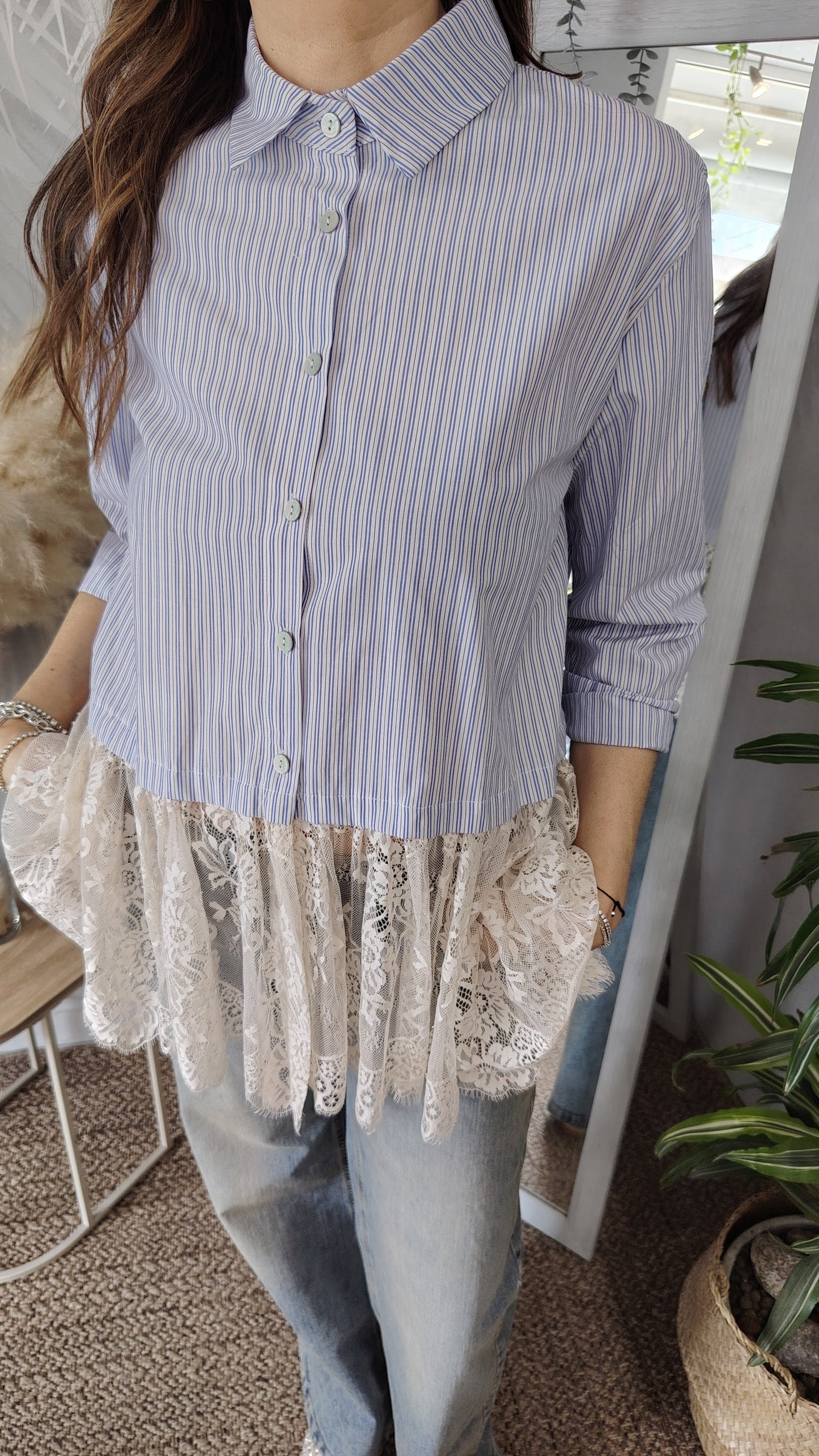 Camicia over con pizzo