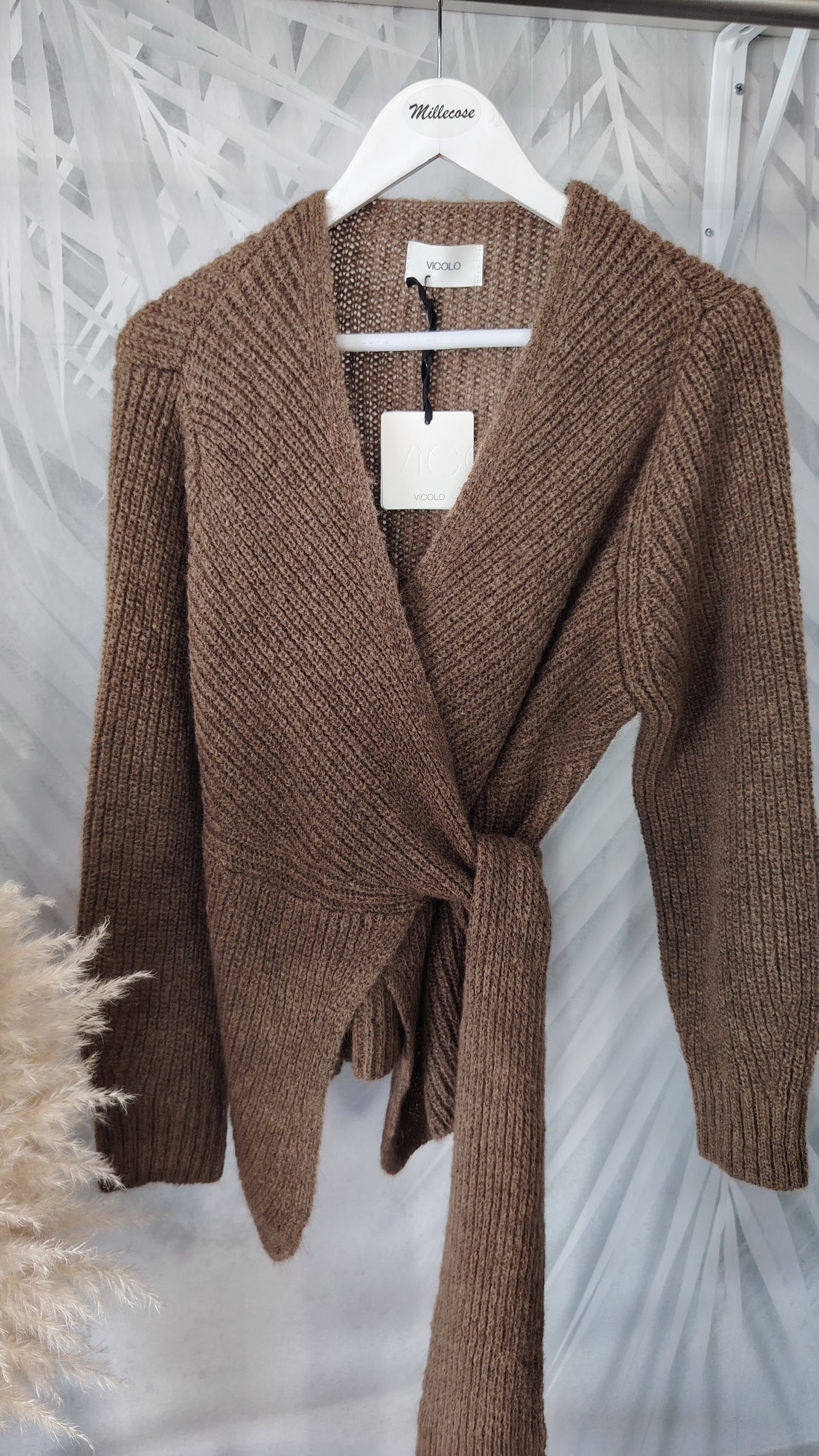 Cardigan allacciato