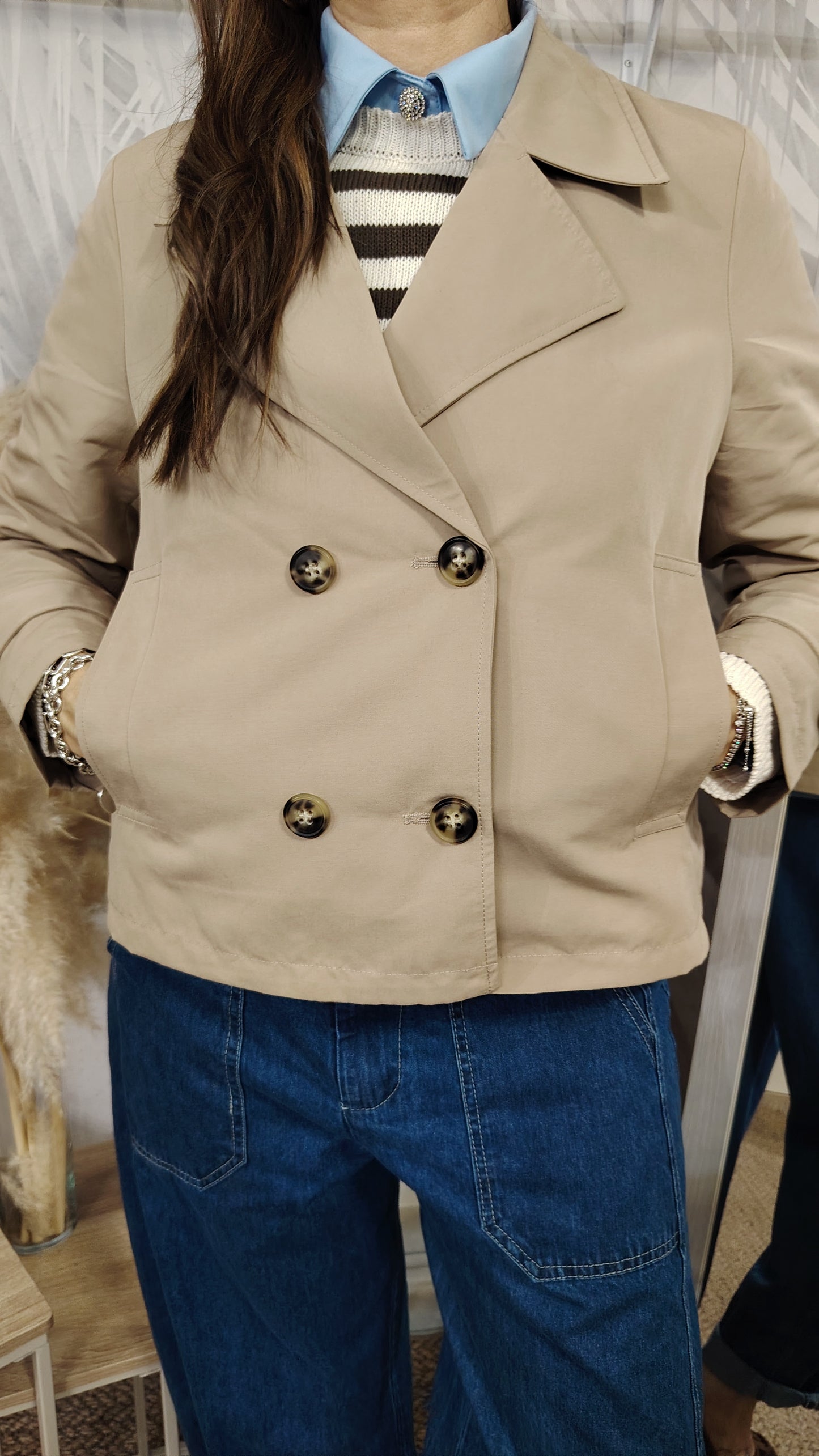Trench corto