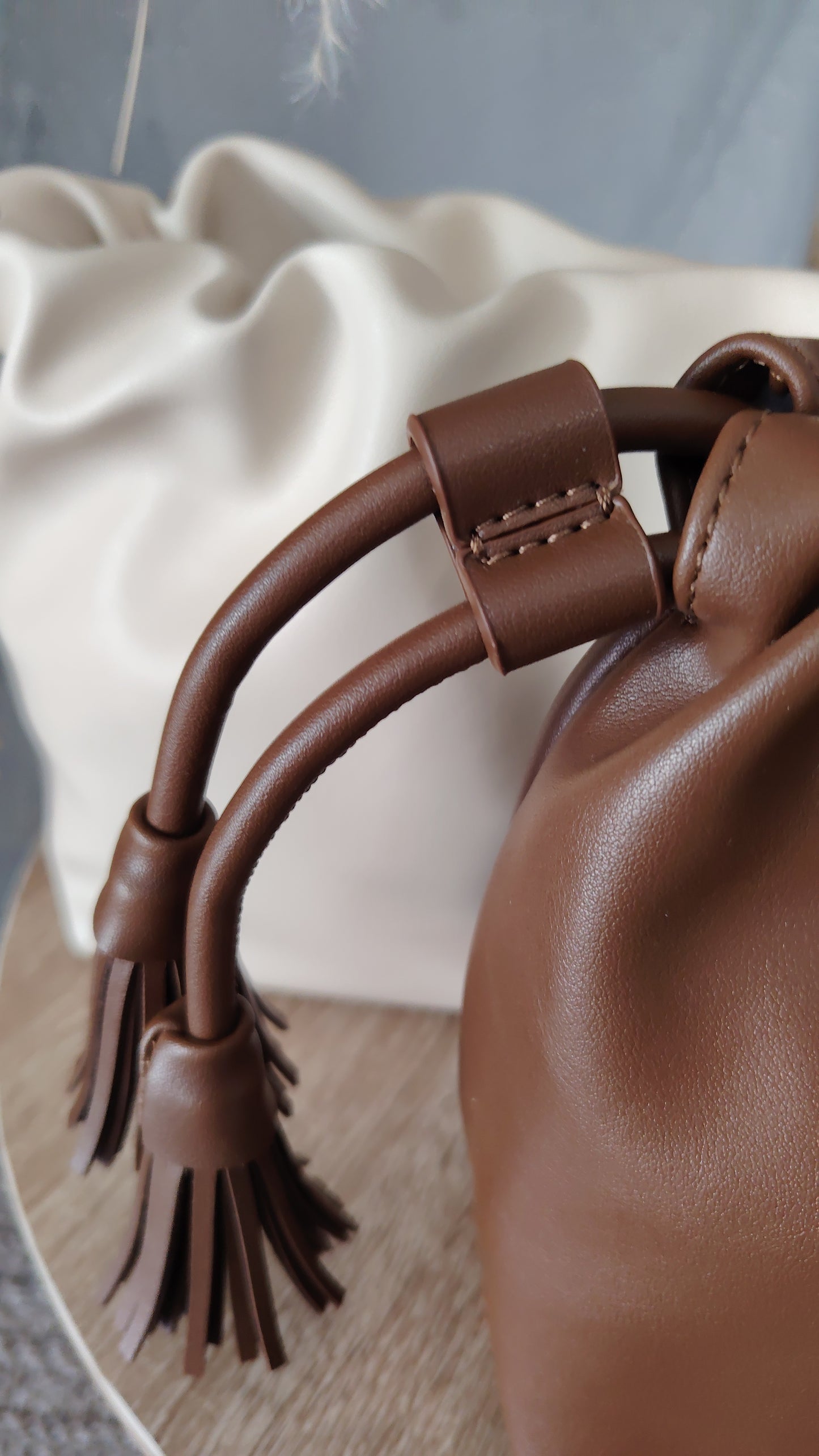 Busta Tassel small bag