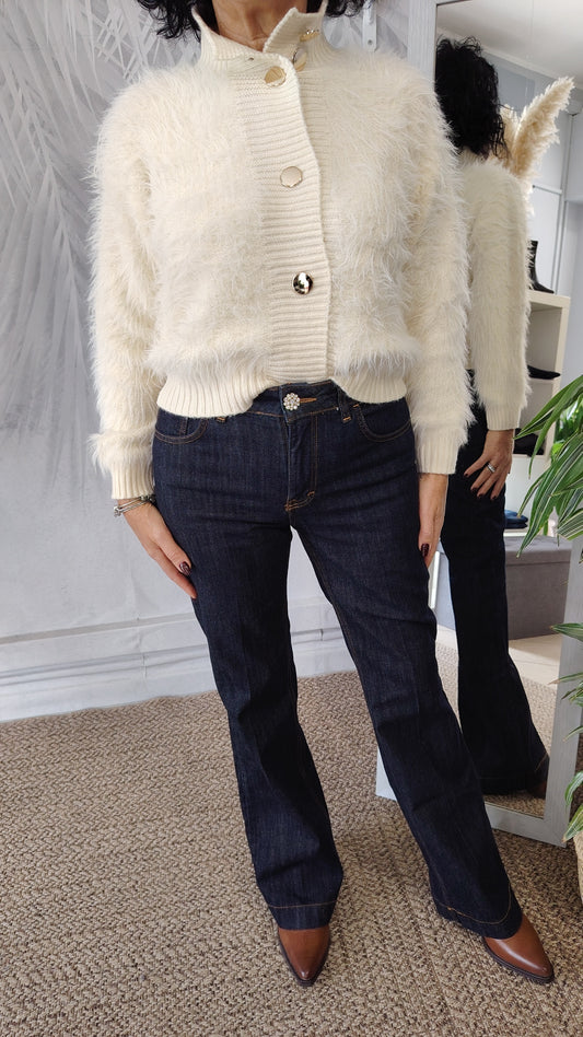 Jeans gamba dritta bottone gioiello