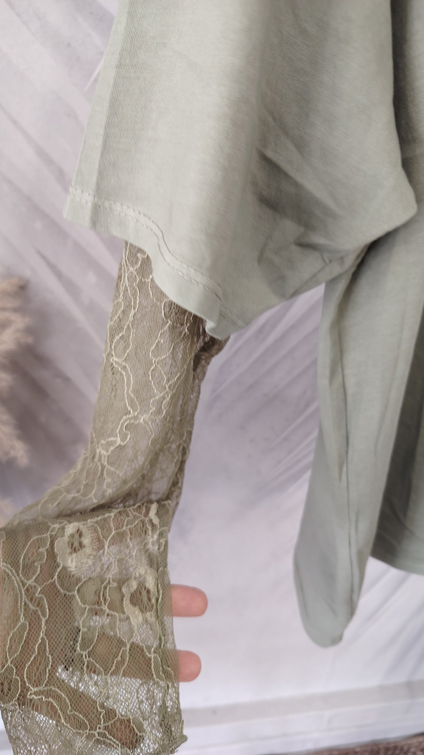 Maglia maniche pizzo