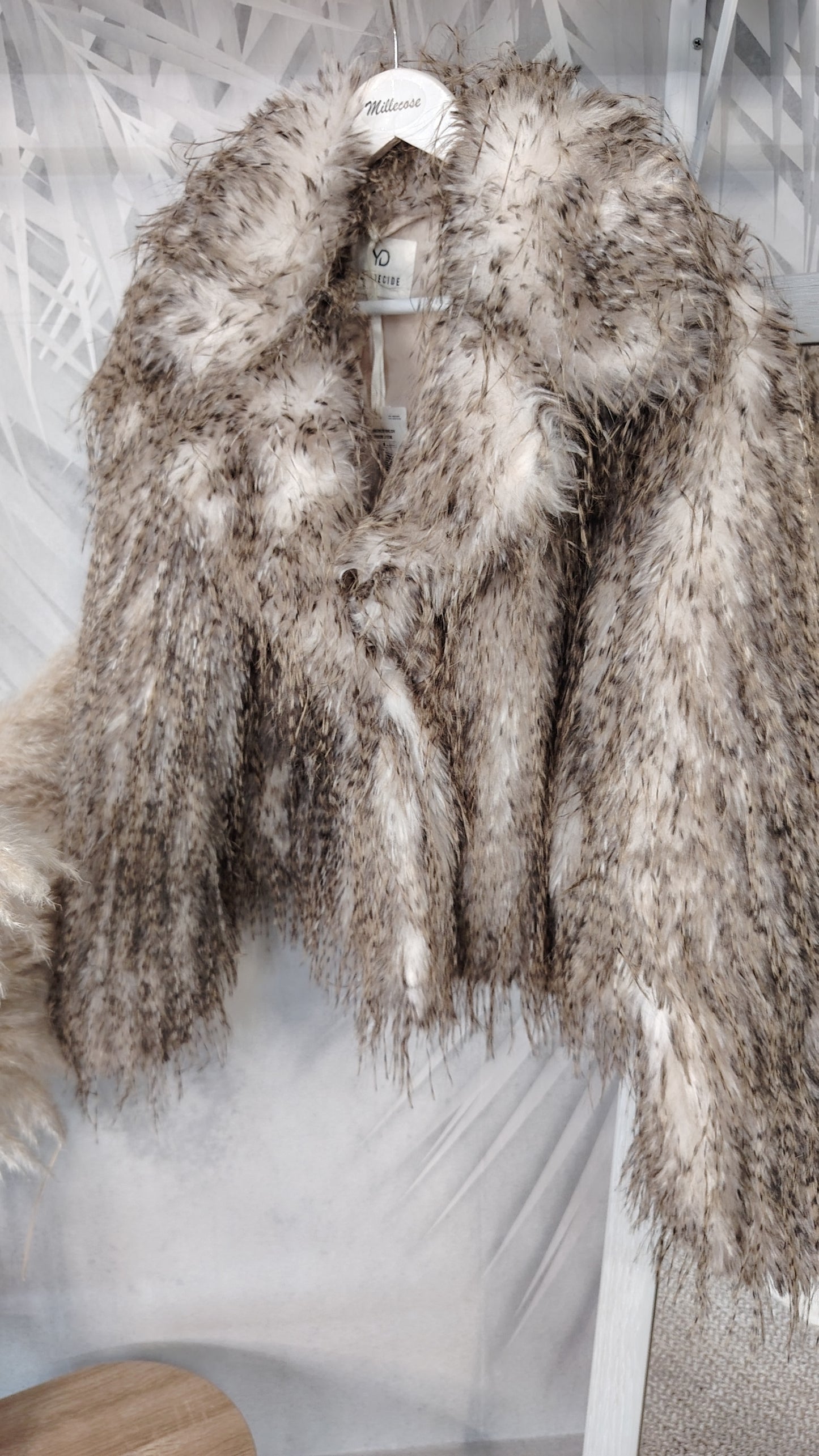 Pelliccia ecologica ciuffetti