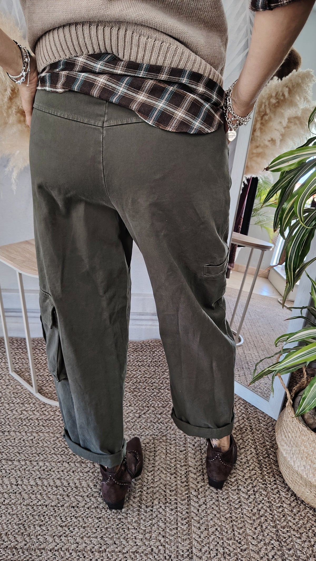 Pantaloni cargo