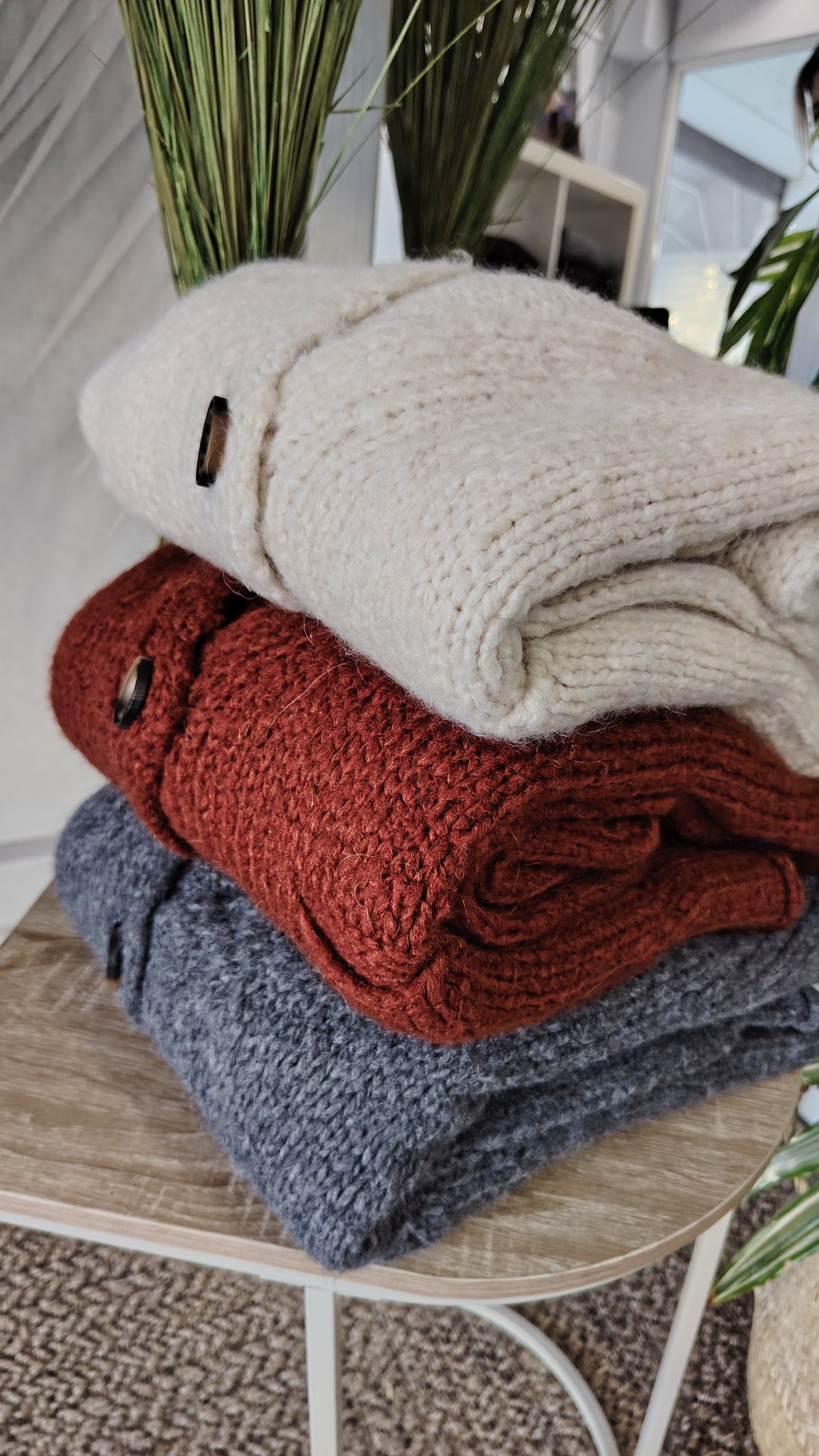 Cardigan tre bottoni