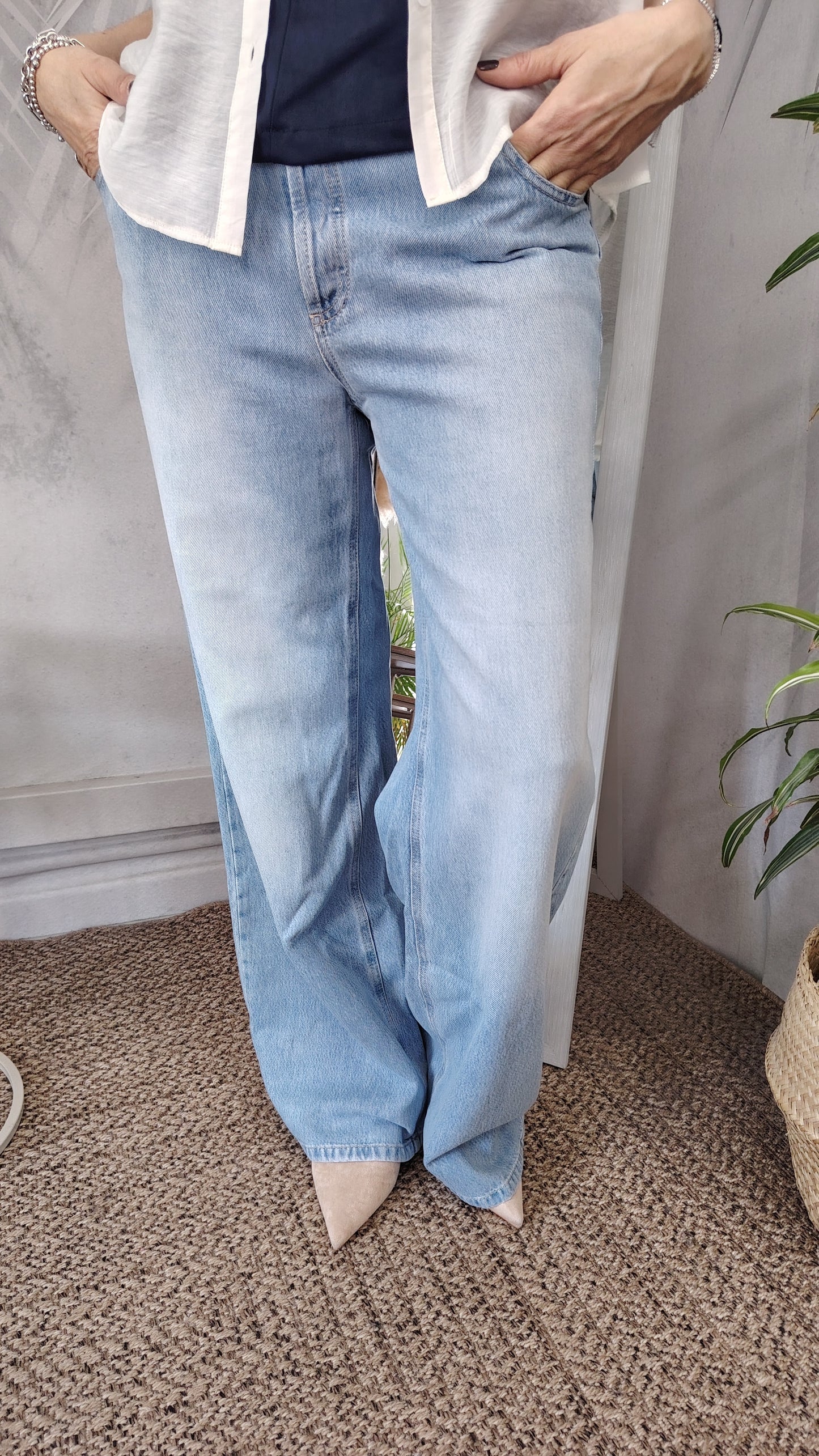 Jeans flare lavaggio chiaro
