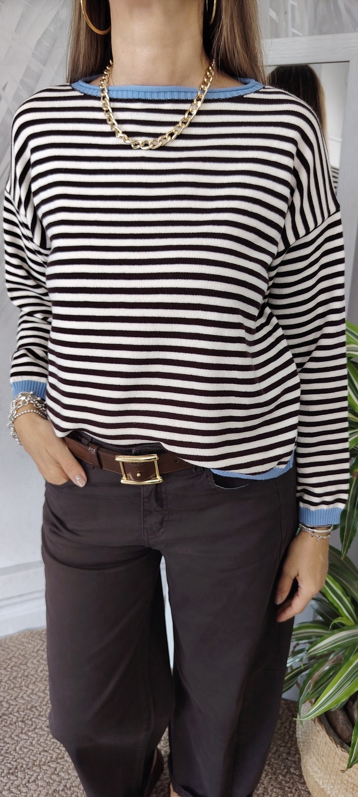 Pull a righe bordi a contrasto