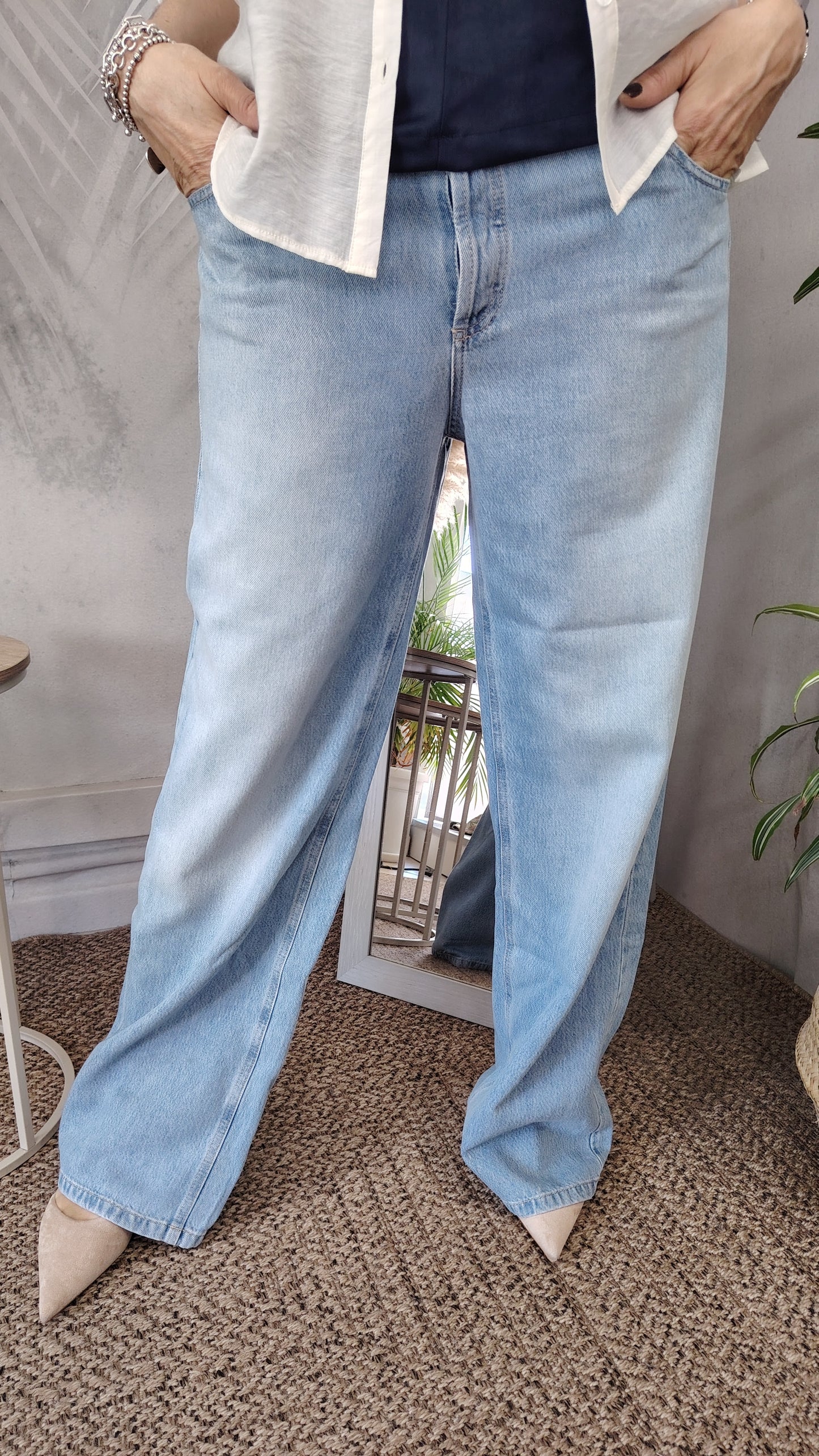 Jeans flare lavaggio chiaro