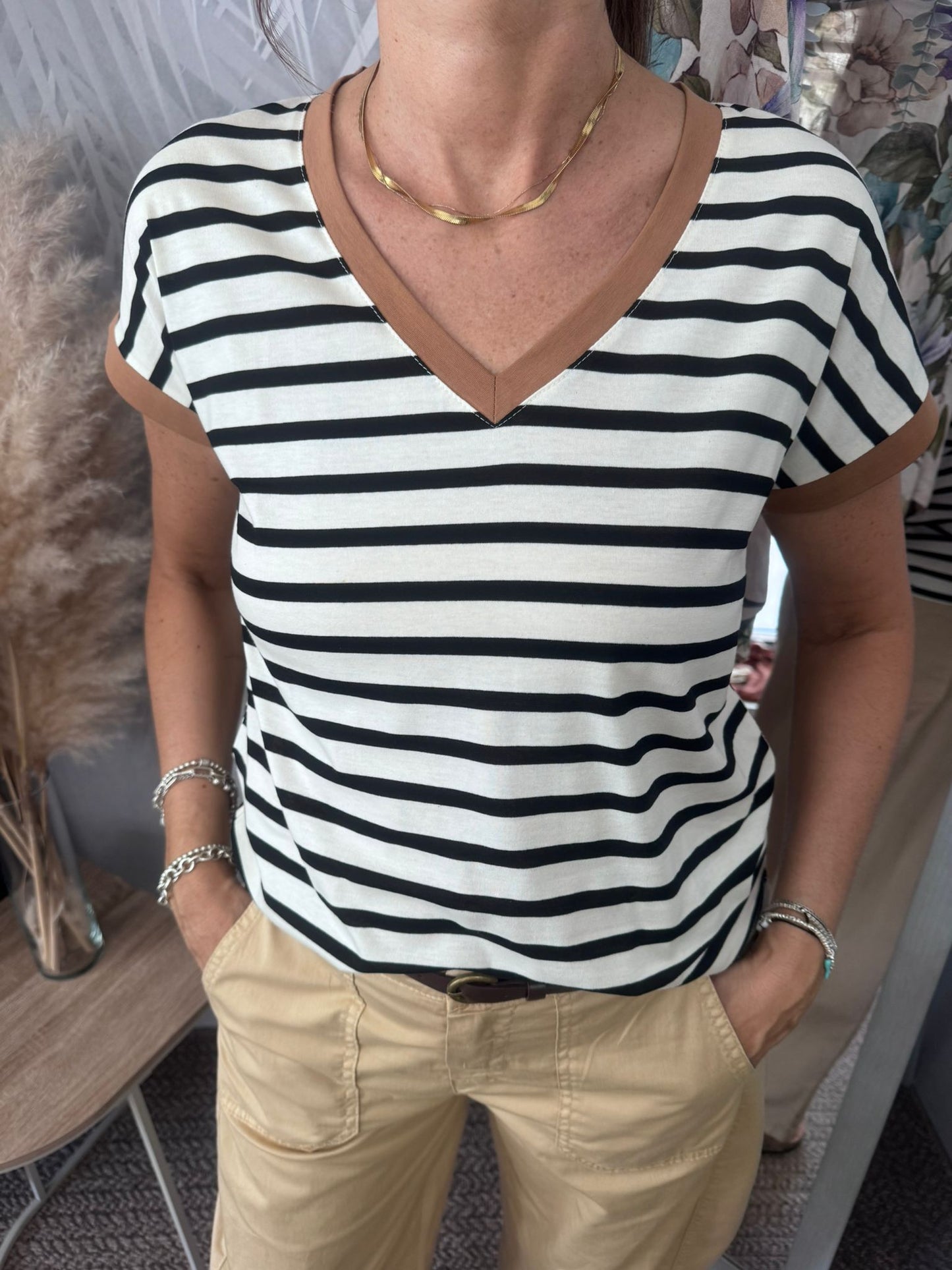 T-shirt bordi a contrasto