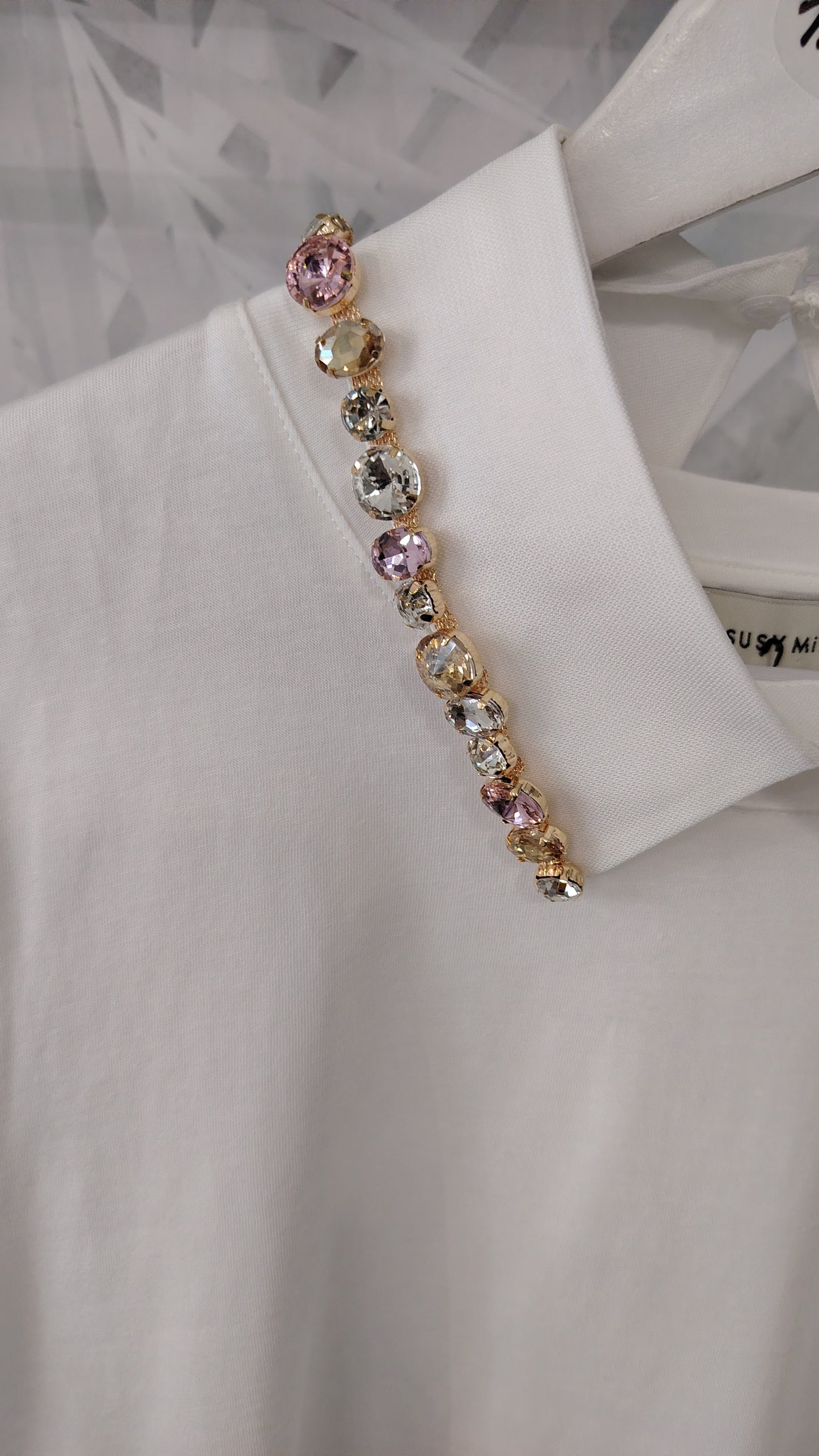 Maglia con colletto amovibile