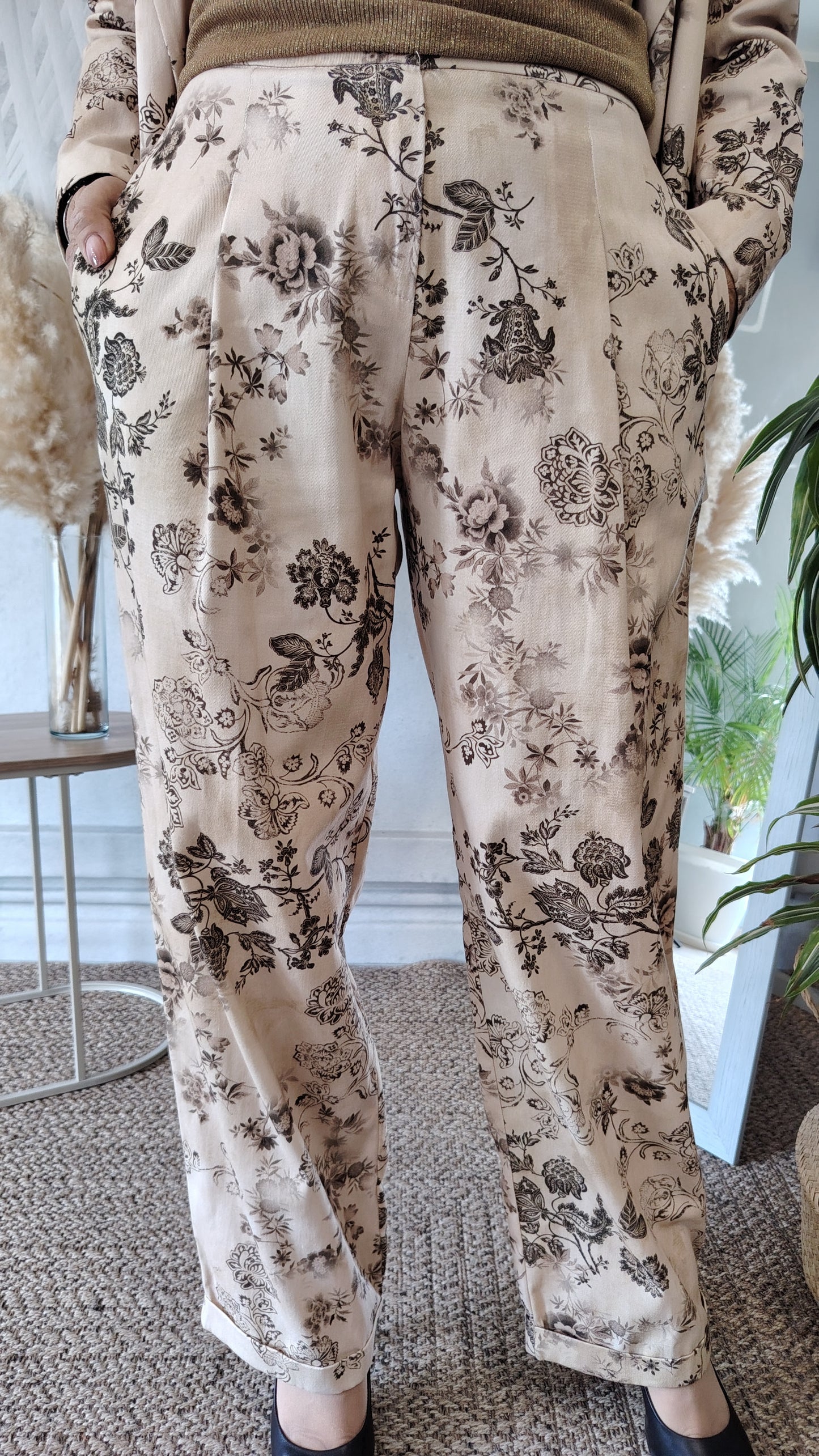 Pantalone fantasia floreale