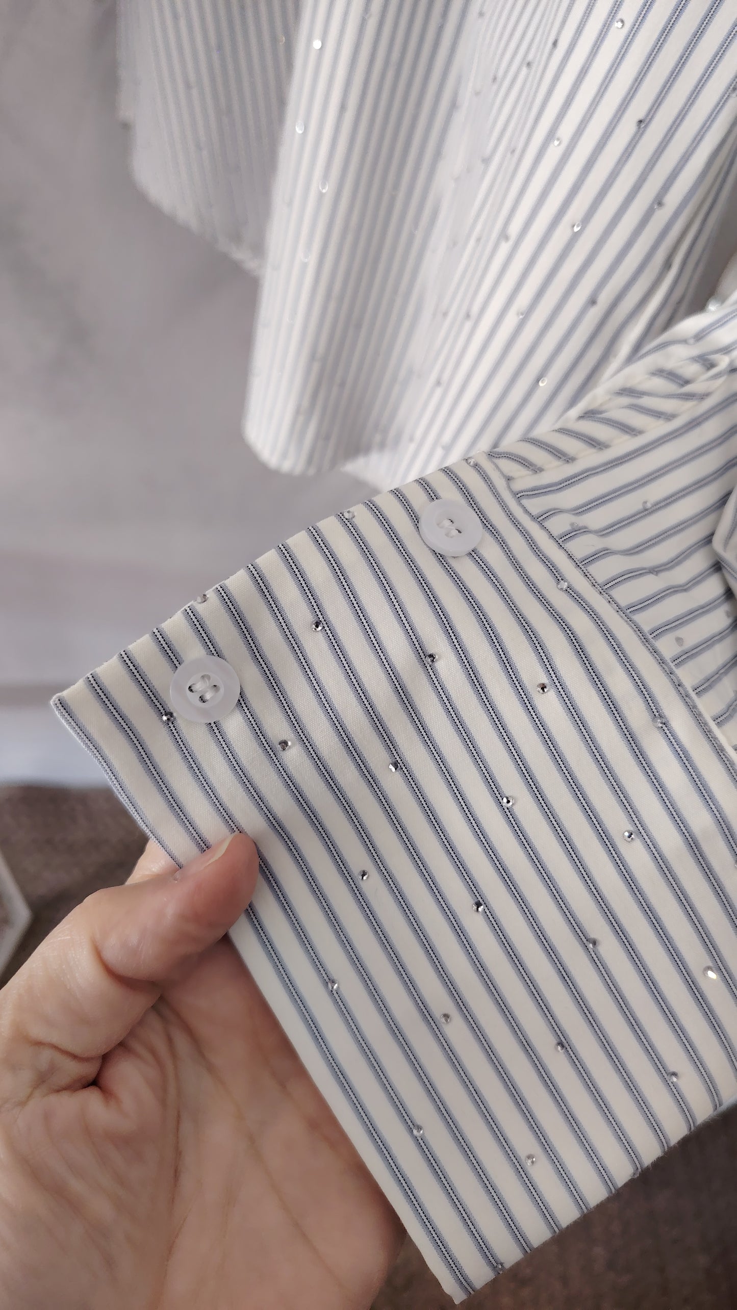 Camicia over con brillantini