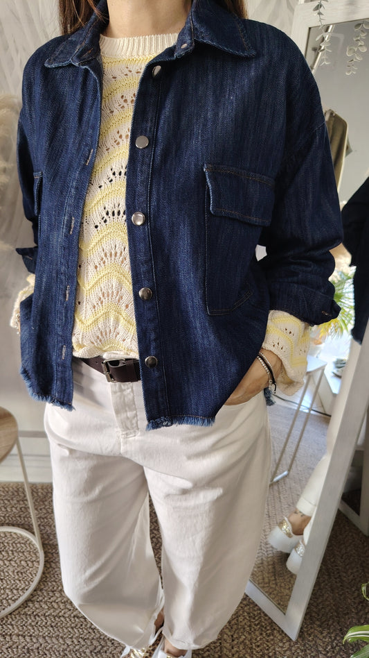 Camicia over denim
