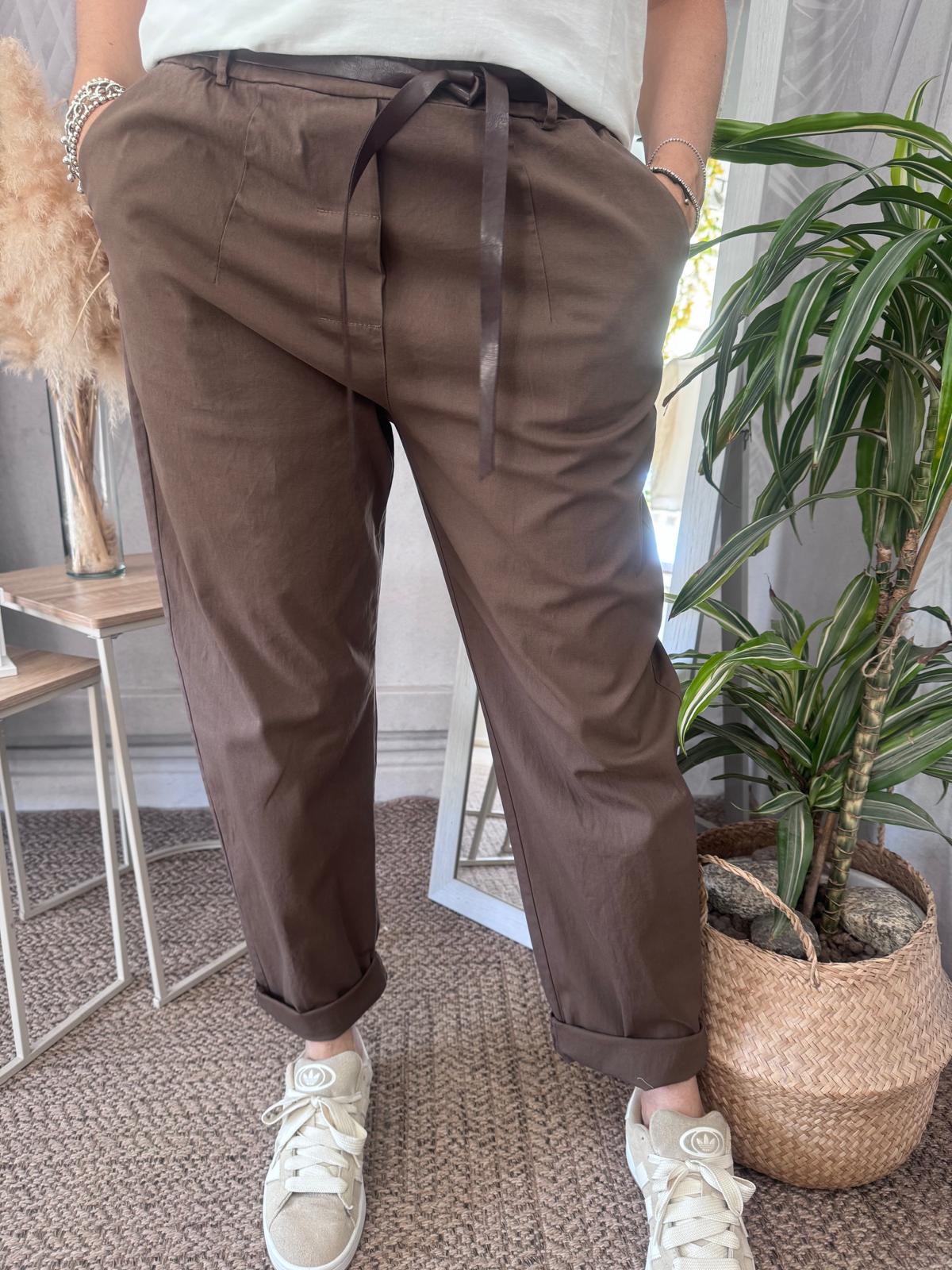 Pantaloni chino leggero