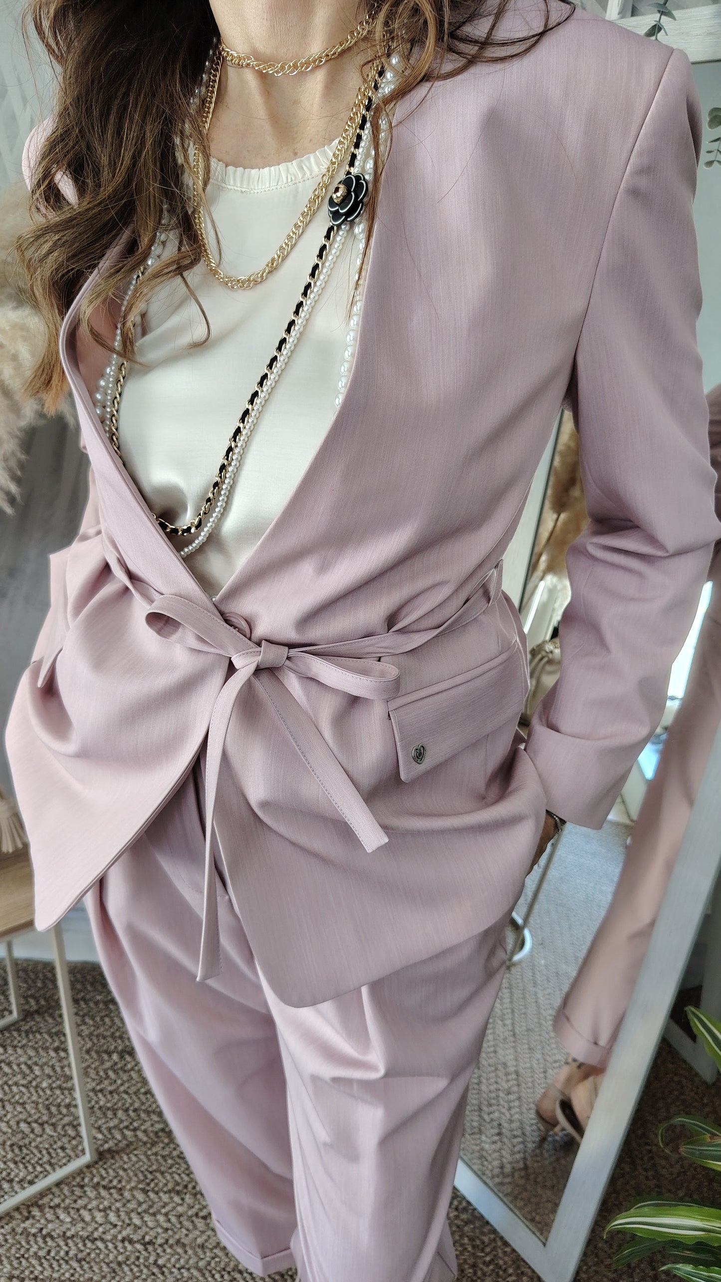 Blazer con cintura annodata