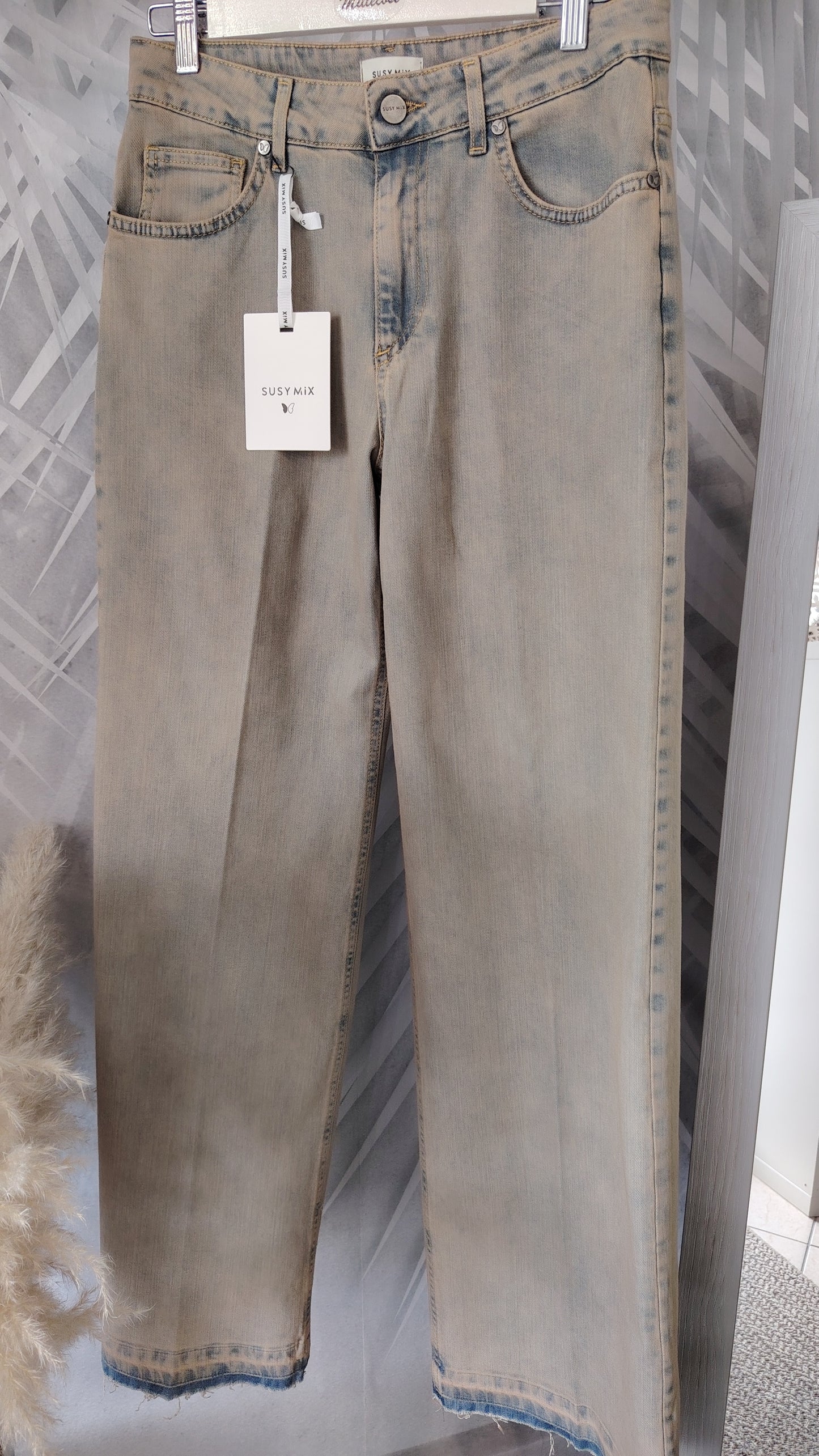 Jeans Elisa sovratinto