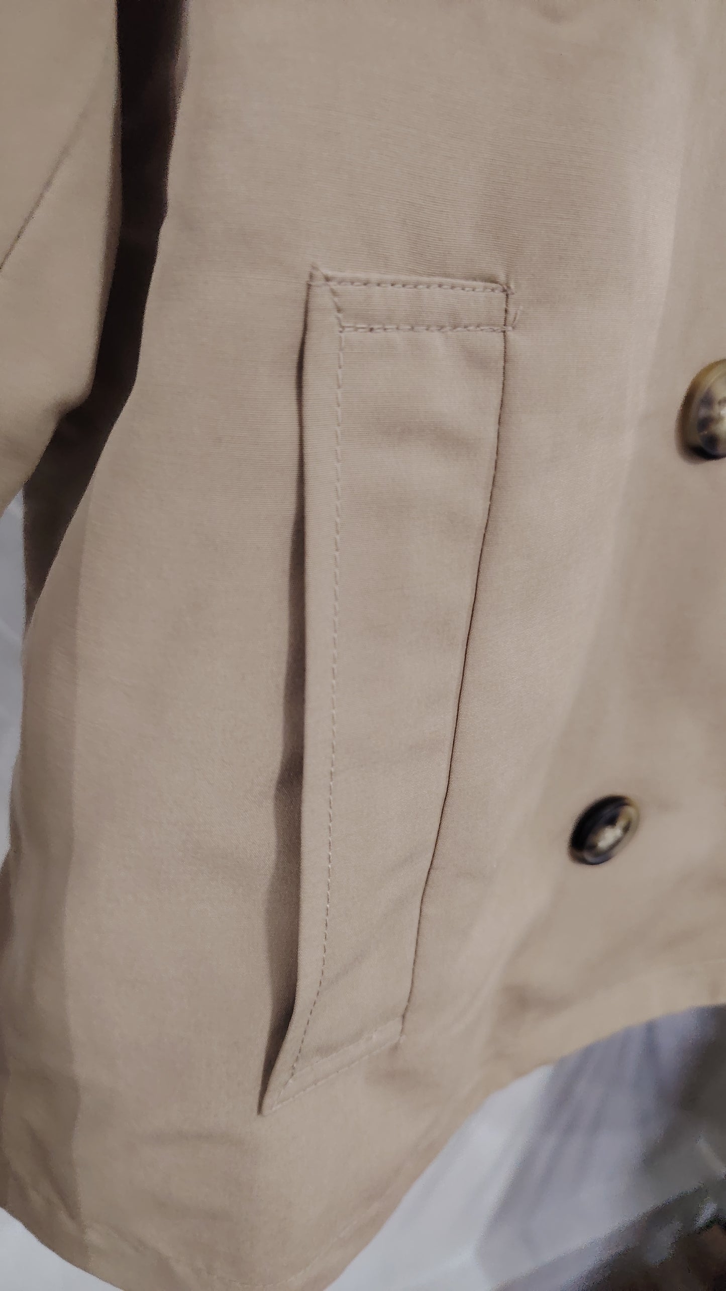 Trench corto