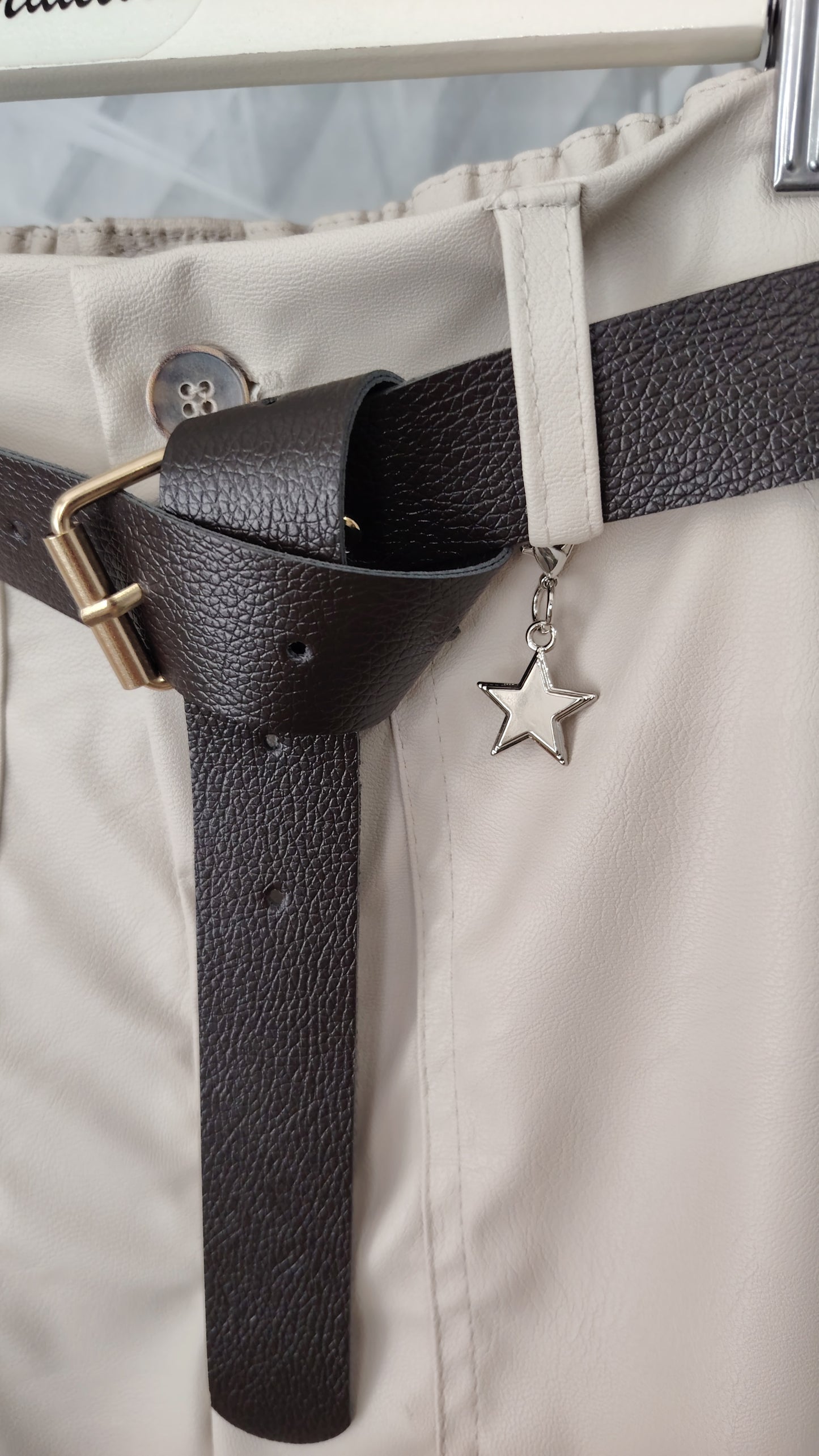 Pantalone ecopelle stellina