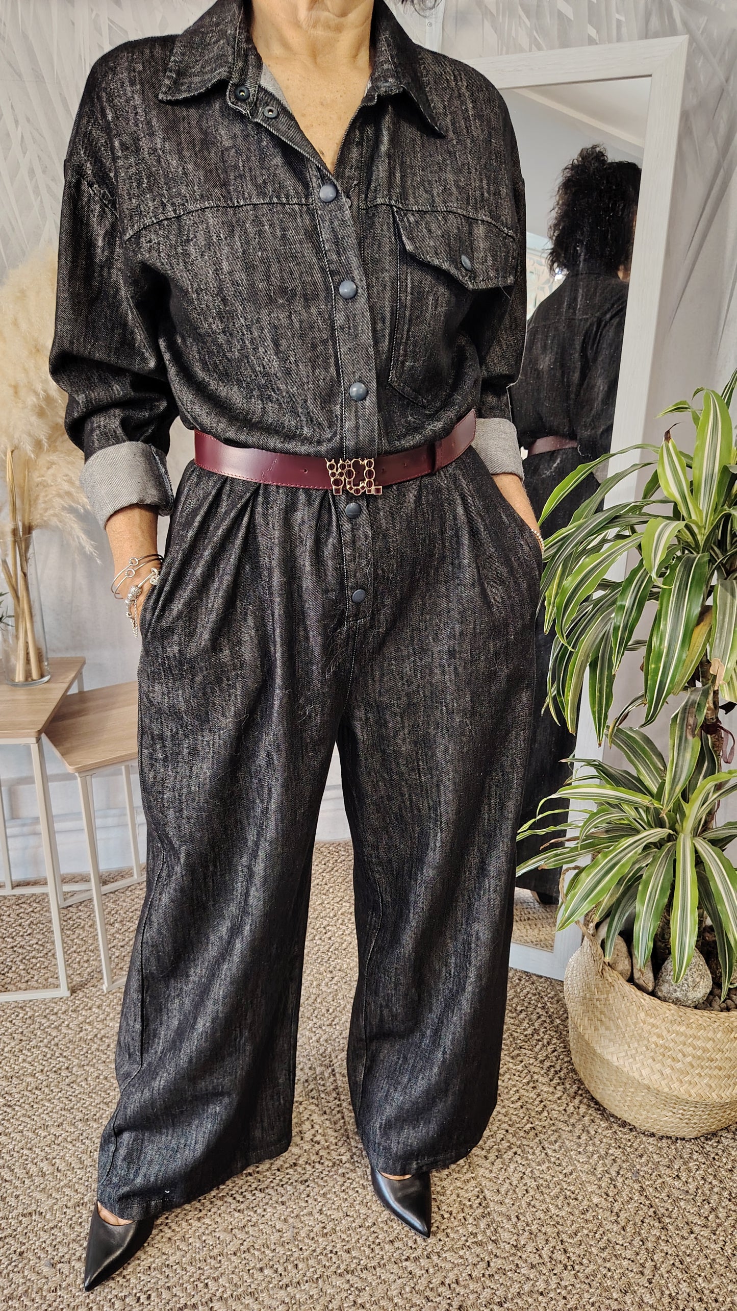 Tuta over con cintura